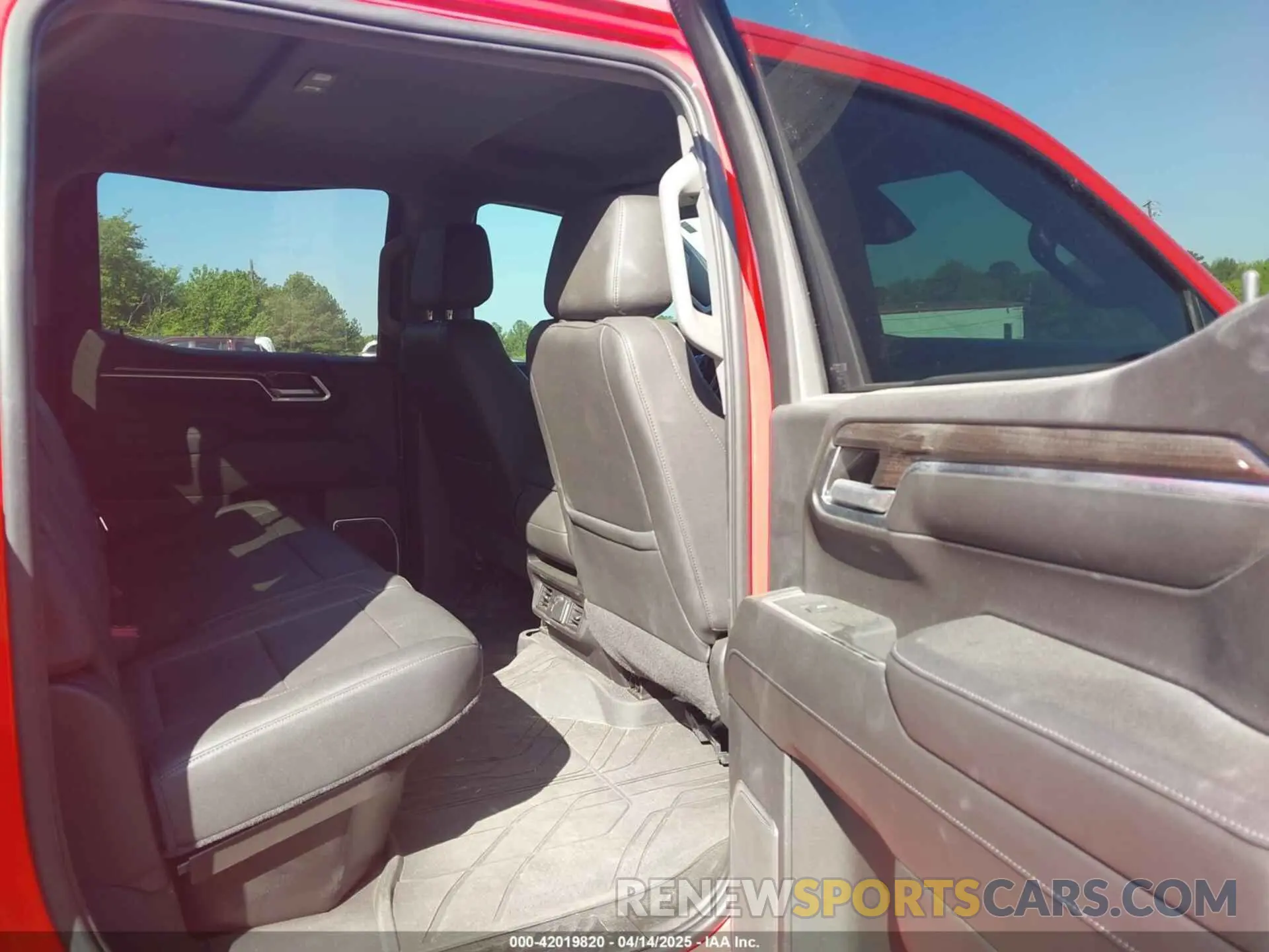 8 Photograph of a damaged car 1GCPACED2NZ561022 CHEVROLET SILVERADO 1500 2022