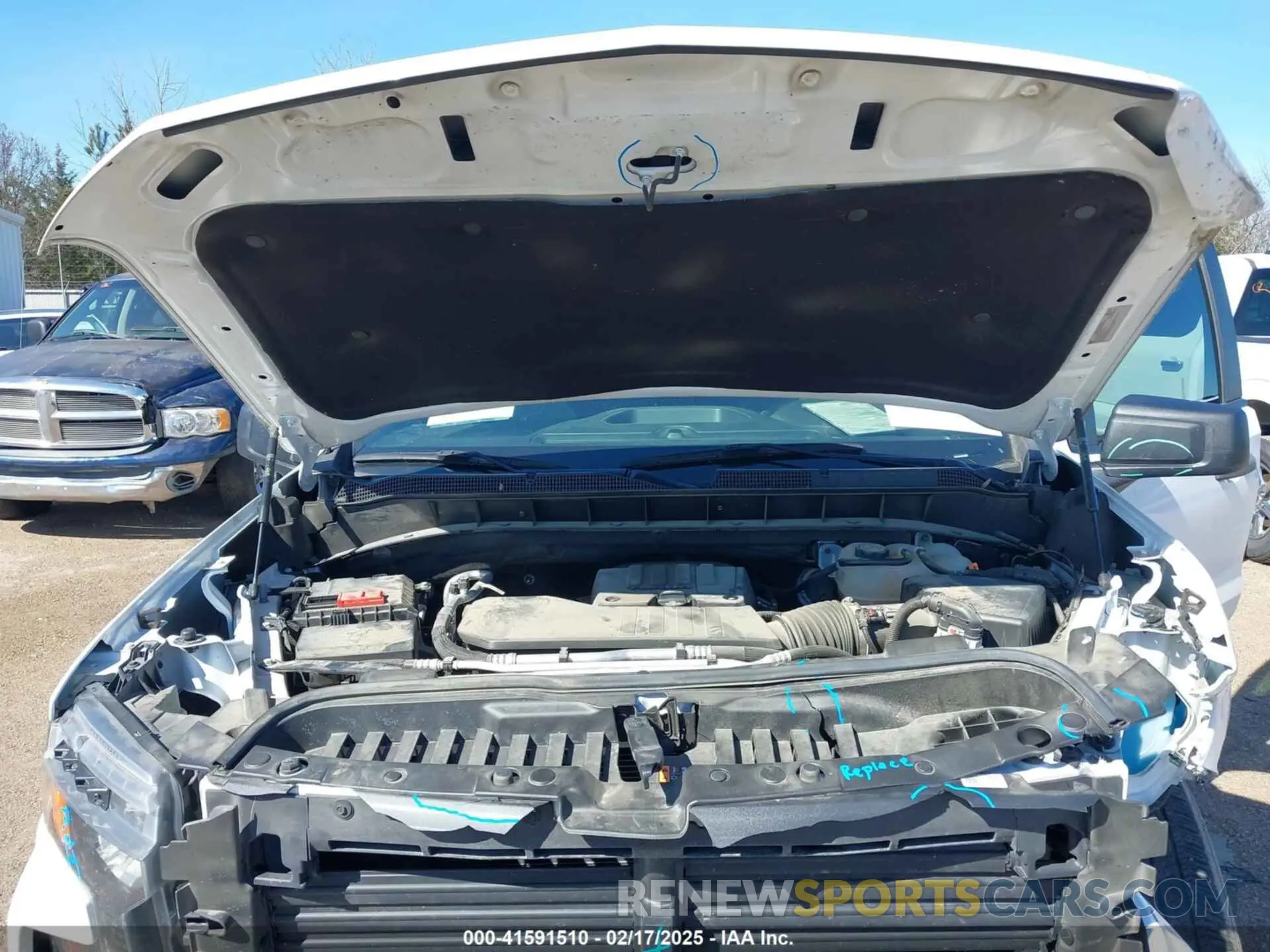 10 Photograph of a damaged car 1GCPDBEK0NZ547605 CHEVROLET SILVERADO 1500 2022