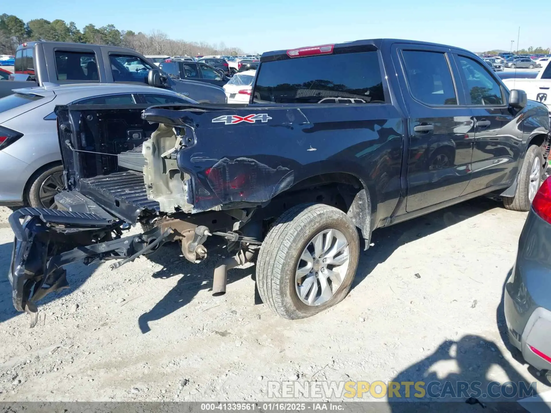 4 Photograph of a damaged car 1GCPDBEK0NZ604529 CHEVROLET SILVERADO 1500 2022