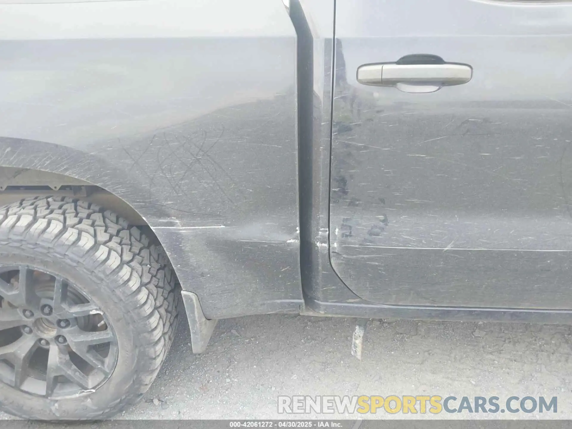 19 Photograph of a damaged car 1GCPDBEK4NZ633600 CHEVROLET SILVERADO 1500 2022