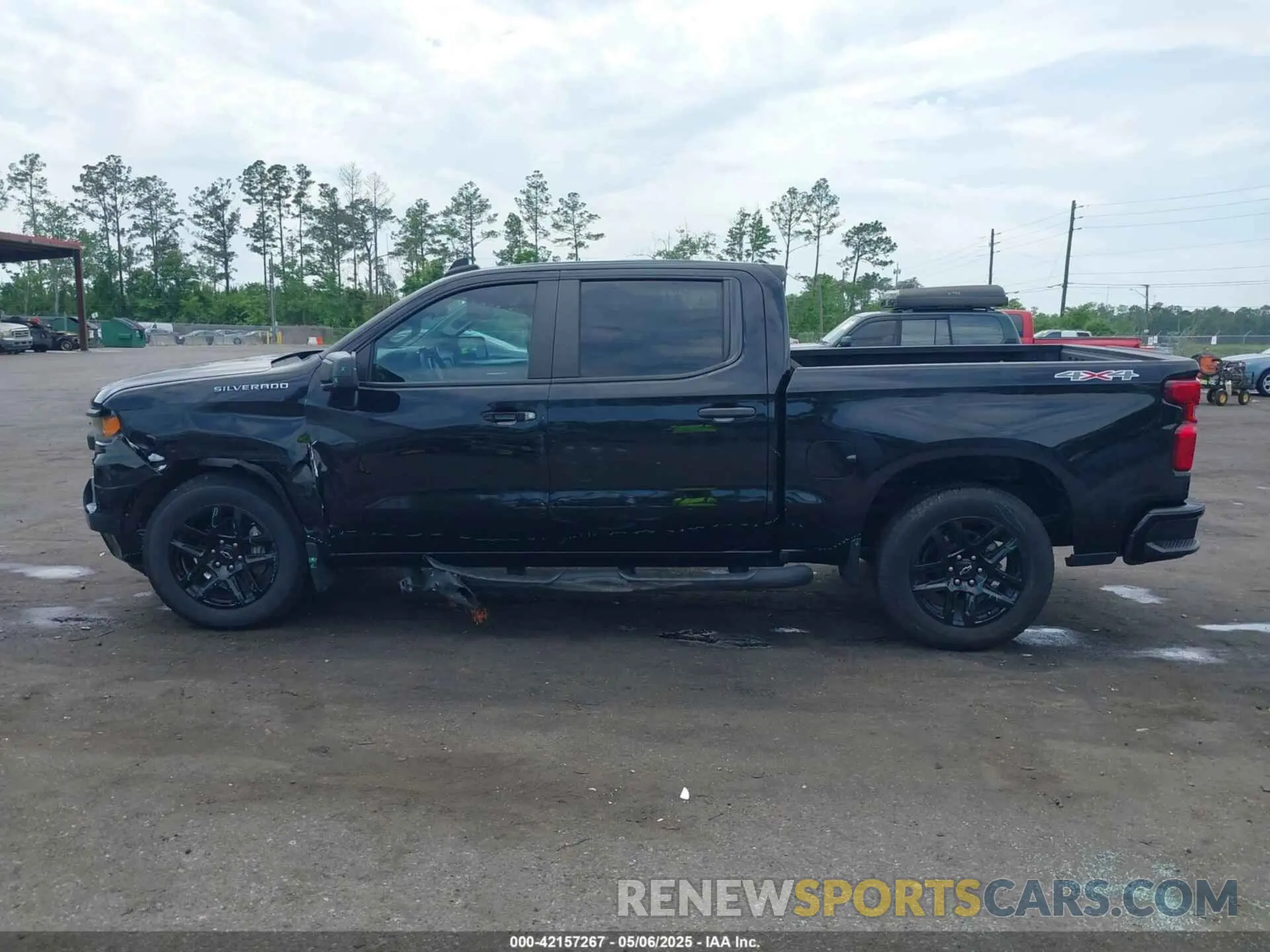 14 Photograph of a damaged car 1GCPDBEK8NZ609610 CHEVROLET SILVERADO 1500 2022