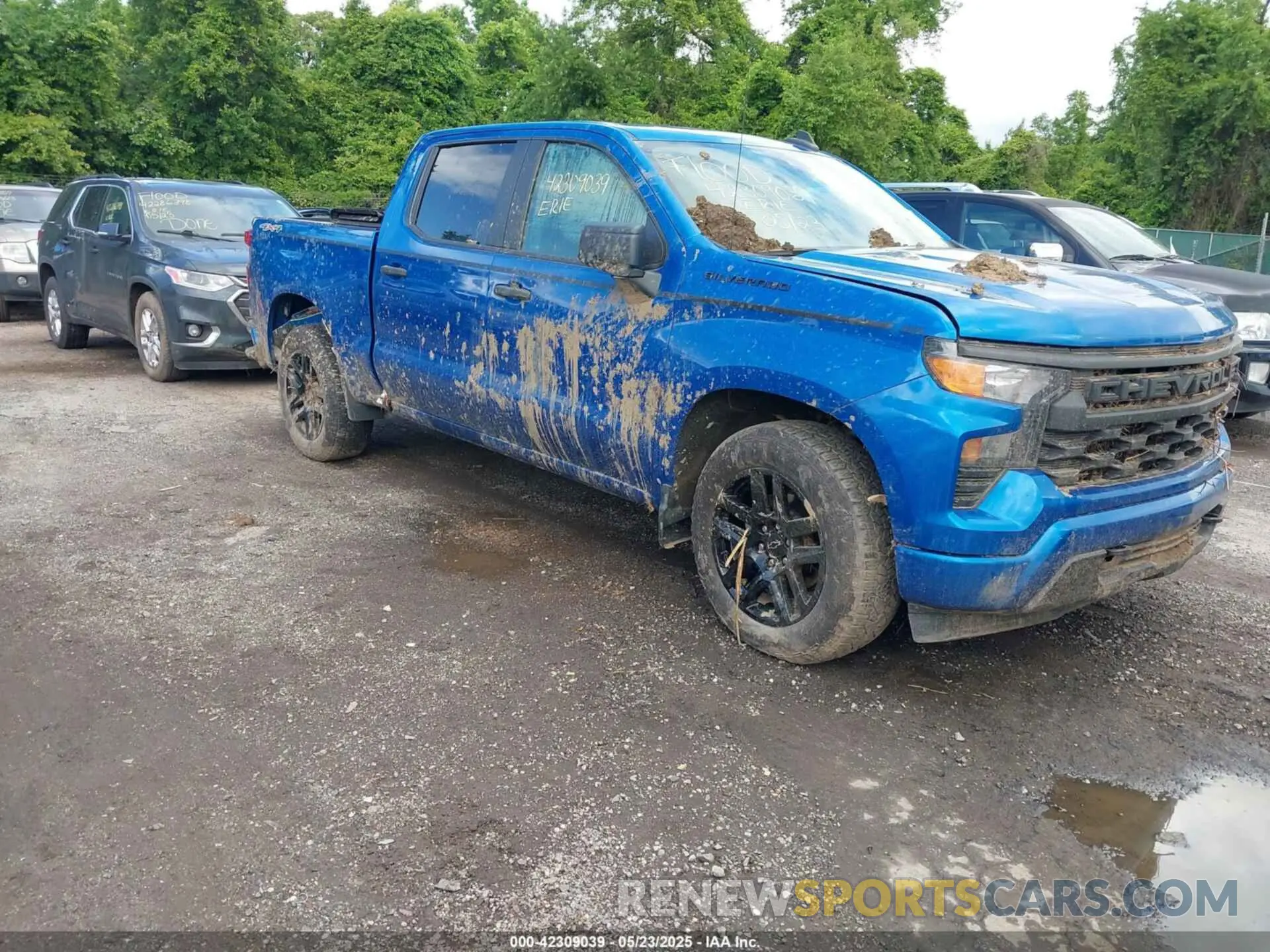 1 Photograph of a damaged car 1GCPDBEKXNZ527992 CHEVROLET SILVERADO 1500 2022