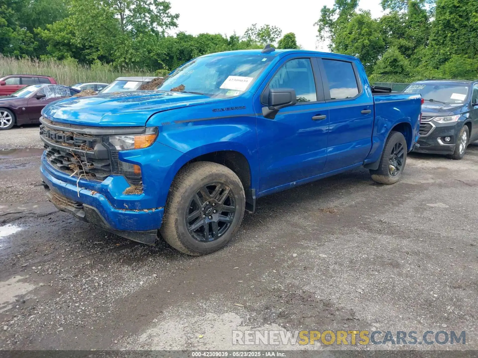 2 Photograph of a damaged car 1GCPDBEKXNZ527992 CHEVROLET SILVERADO 1500 2022