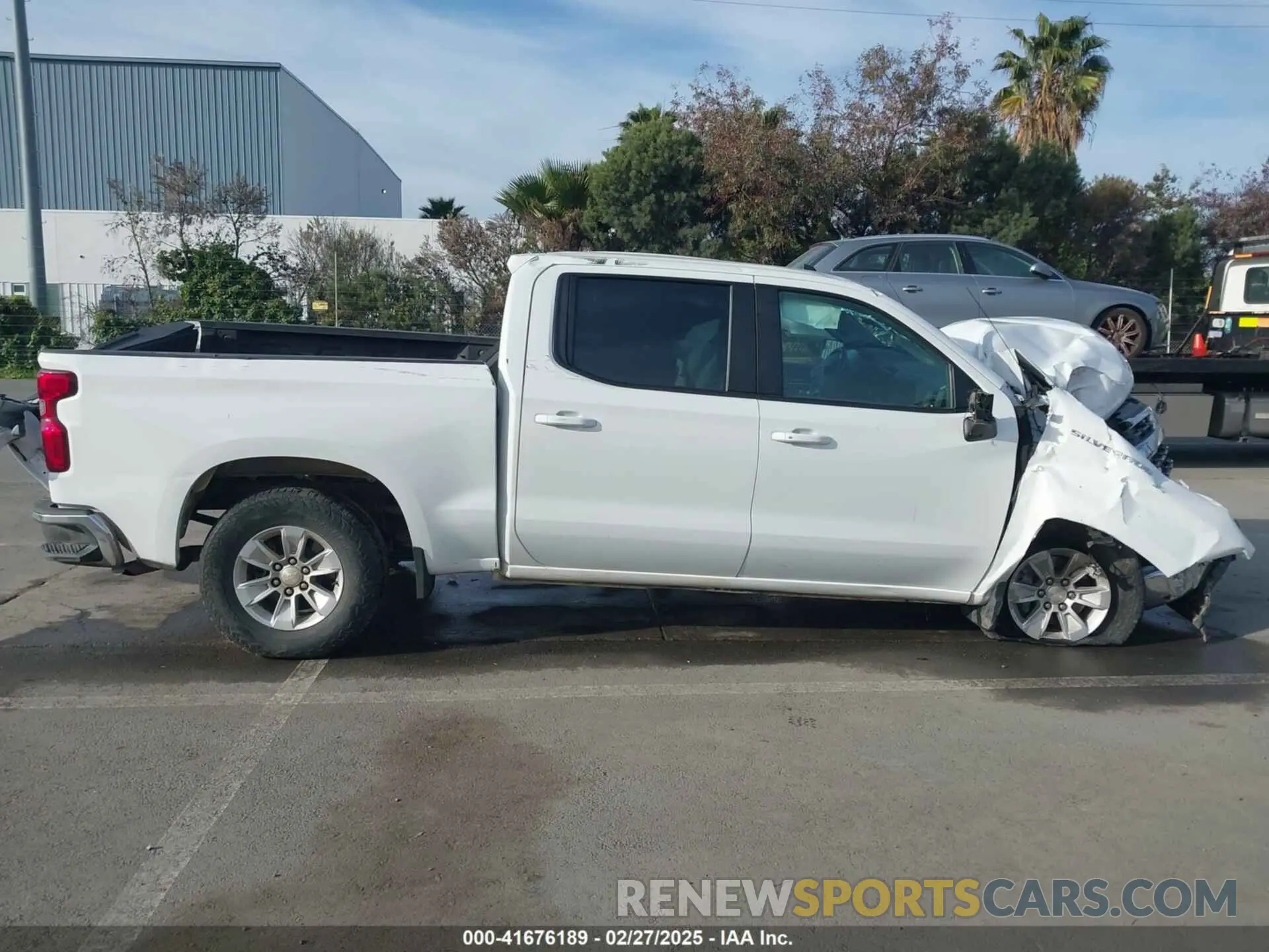 14 Photograph of a damaged car 1GCPDDEK5NZ503949 CHEVROLET SILVERADO 1500 2022