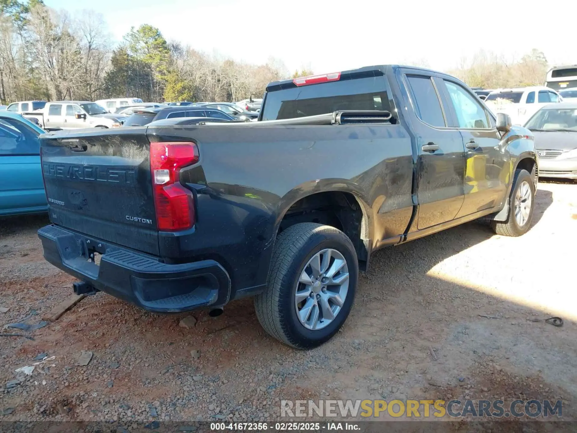 4 Photograph of a damaged car 1GCRABEK5NZ640511 CHEVROLET SILVERADO 1500 2022