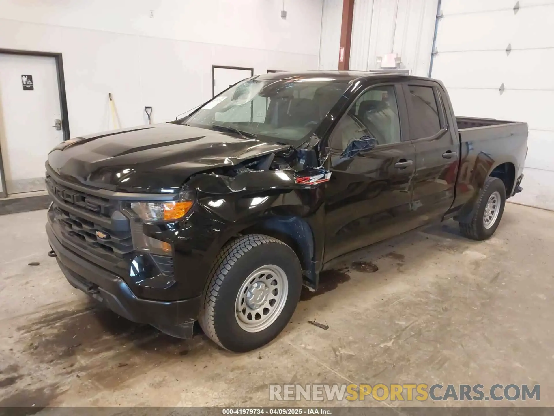 2 Photograph of a damaged car 1GCRDAED5NZ551783 CHEVROLET SILVERADO 1500 2022
