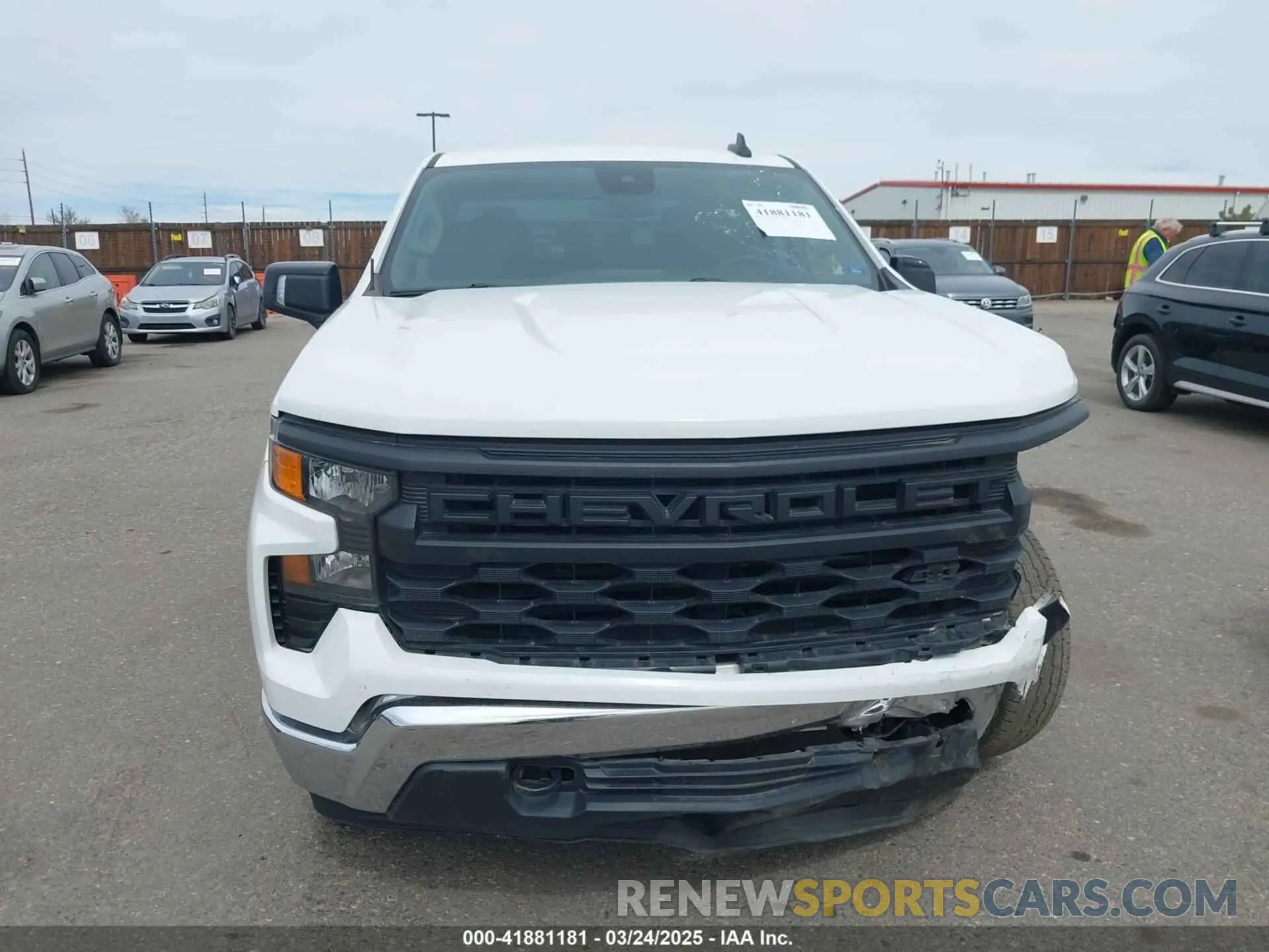 12 Photograph of a damaged car 1GCRDAED8NZ544472 CHEVROLET SILVERADO 1500 2022