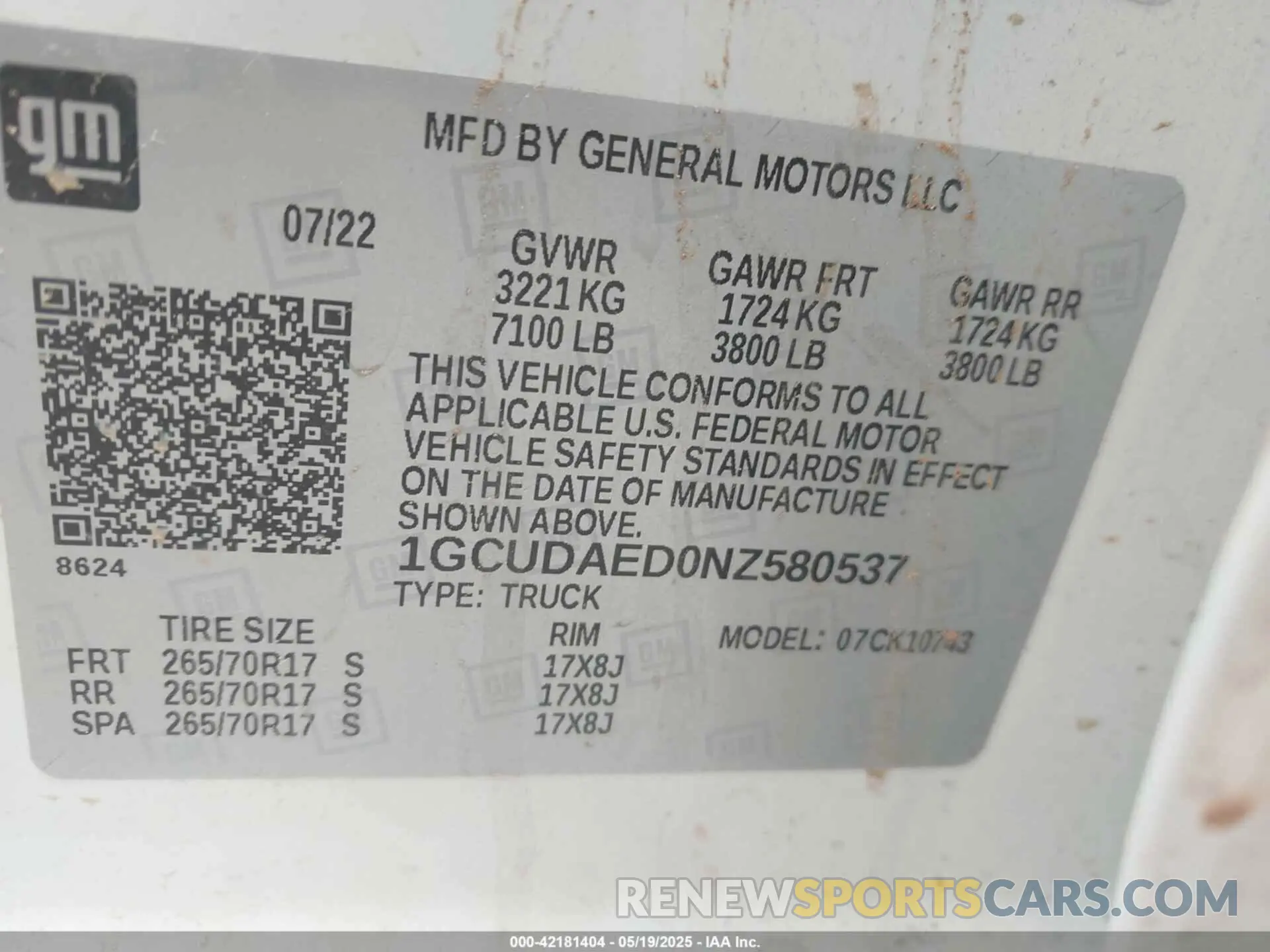 9 Photograph of a damaged car 1GCUDAED0NZ580537 CHEVROLET SILVERADO 1500 2022