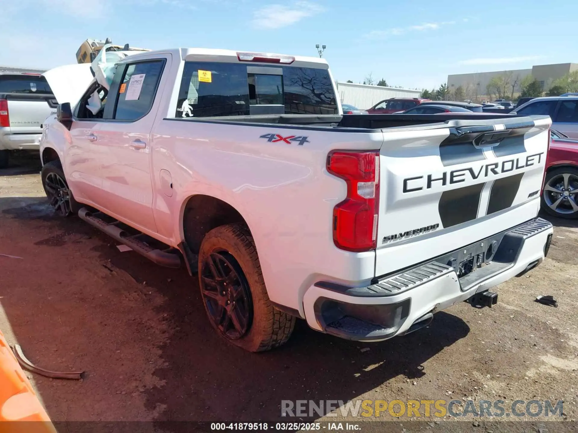 3 Photograph of a damaged car 1GCUDEED1NZ551197 CHEVROLET SILVERADO 1500 2022