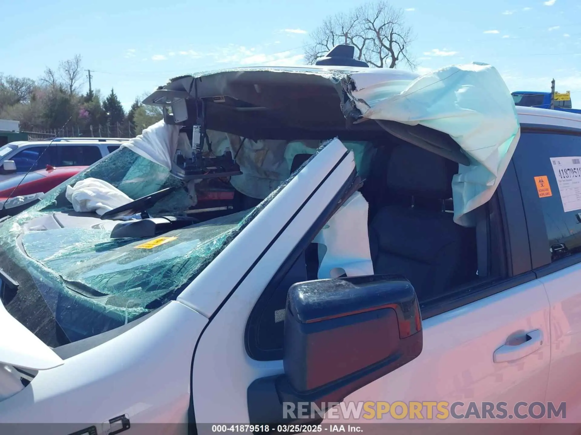 6 Photograph of a damaged car 1GCUDEED1NZ551197 CHEVROLET SILVERADO 1500 2022