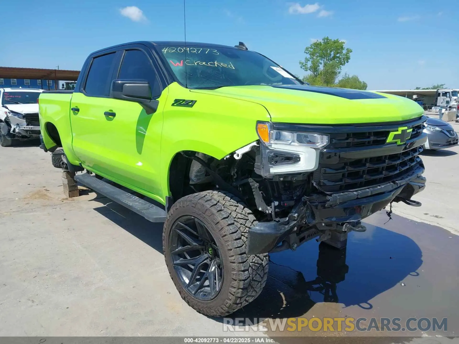 1 Photograph of a damaged car 1GCUDEED7NZ585337 CHEVROLET SILVERADO 1500 2022