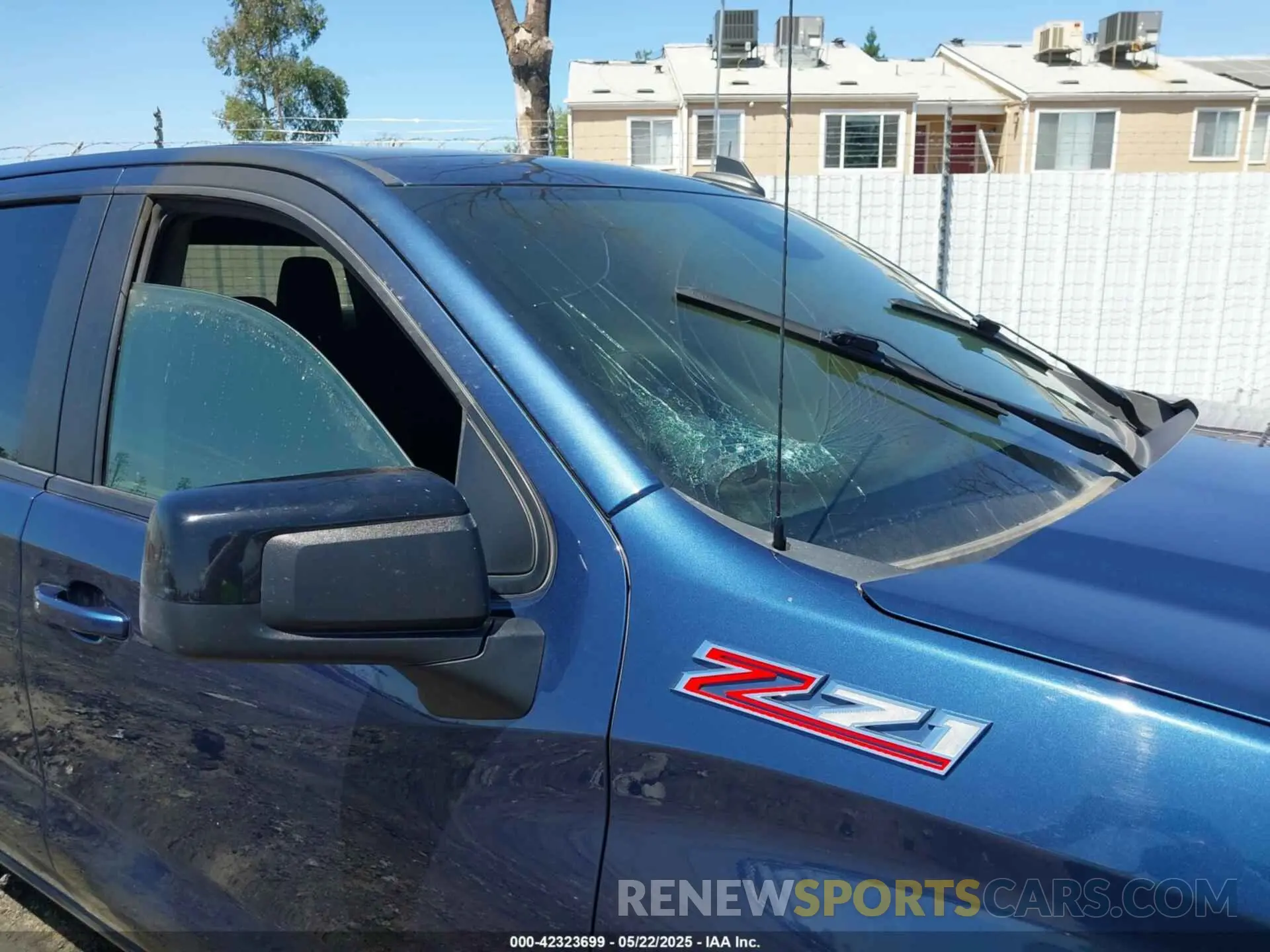 14 Photograph of a damaged car 1GCUDEED8NZ636408 CHEVROLET SILVERADO 1500 2022