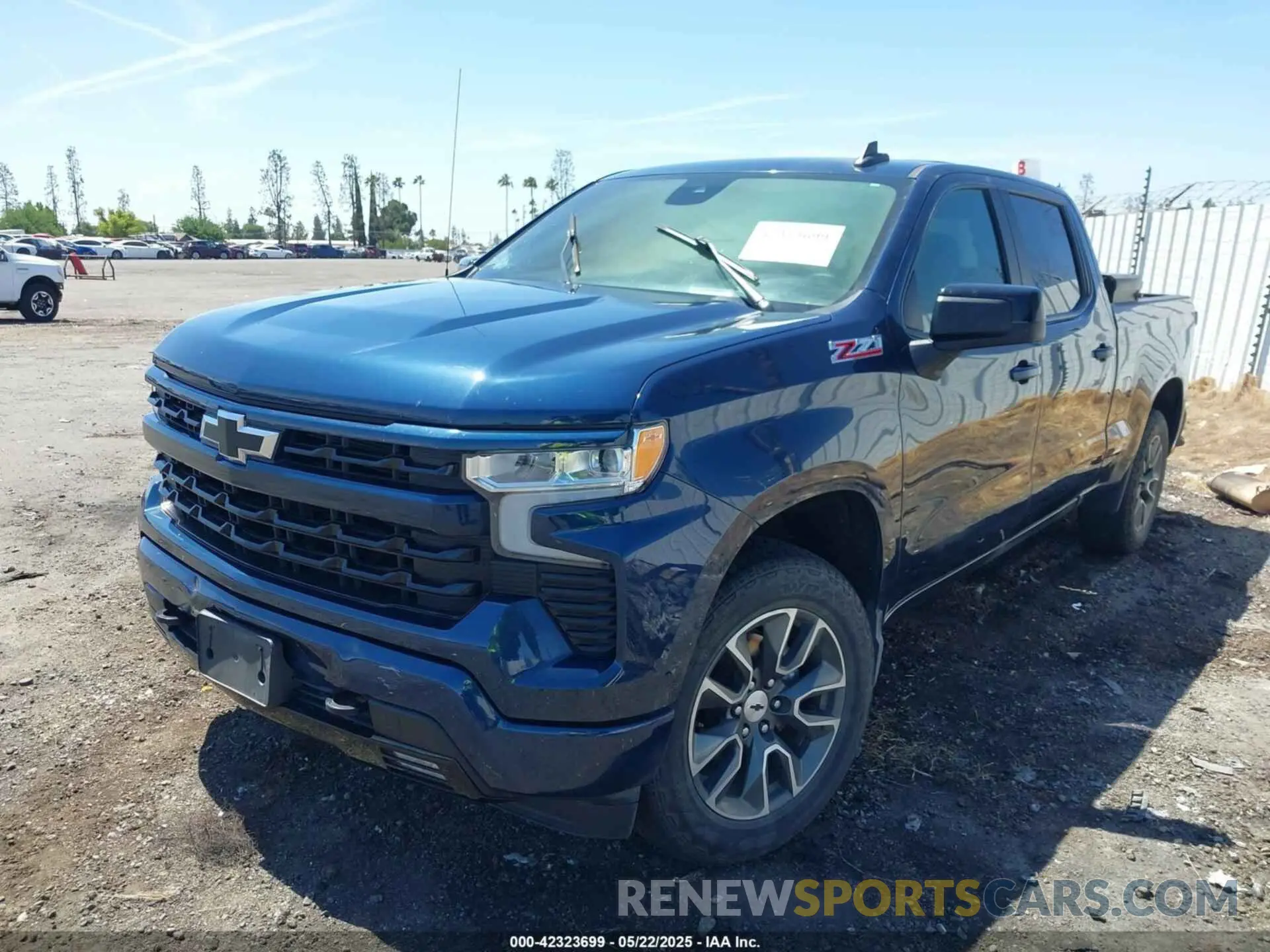 2 Photograph of a damaged car 1GCUDEED8NZ636408 CHEVROLET SILVERADO 1500 2022