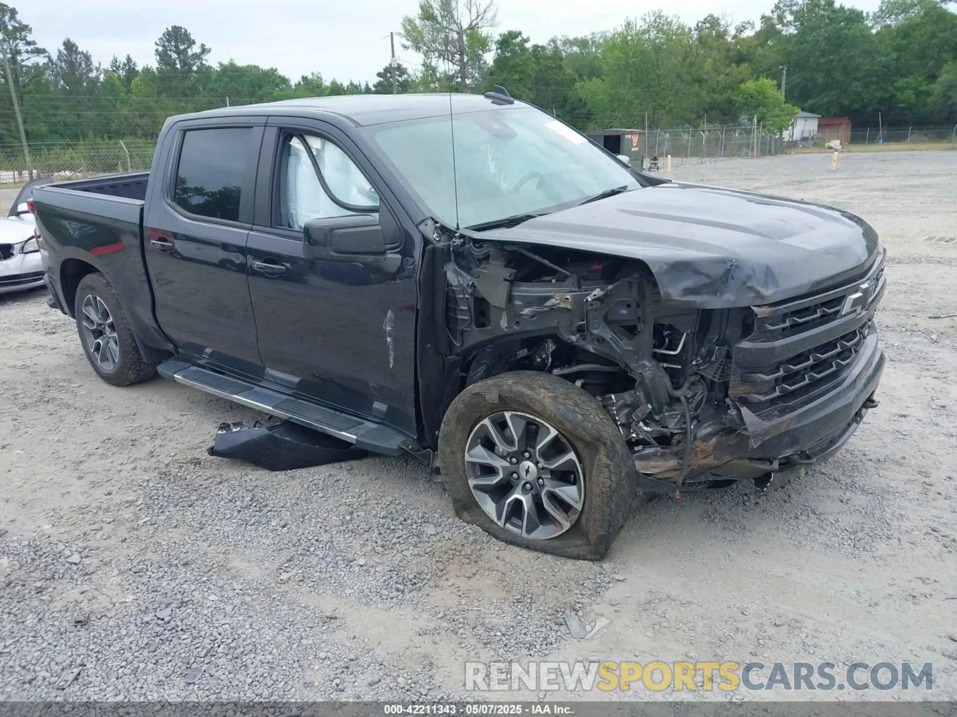1 Photograph of a damaged car 1GCUDEEDXNZ531126 CHEVROLET SILVERADO 1500 2022
