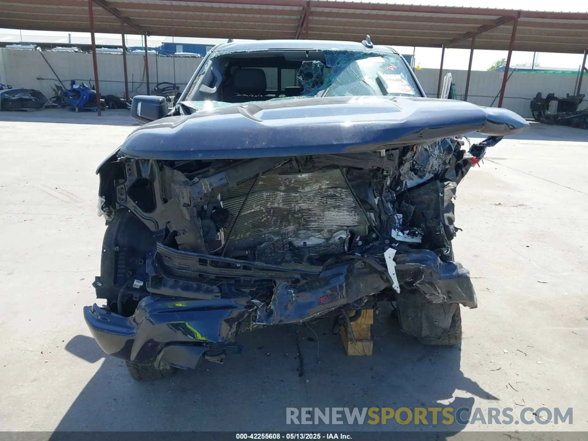 13 Photograph of a damaged car 1GCUDEET2NZ520287 CHEVROLET SILVERADO 1500 2022