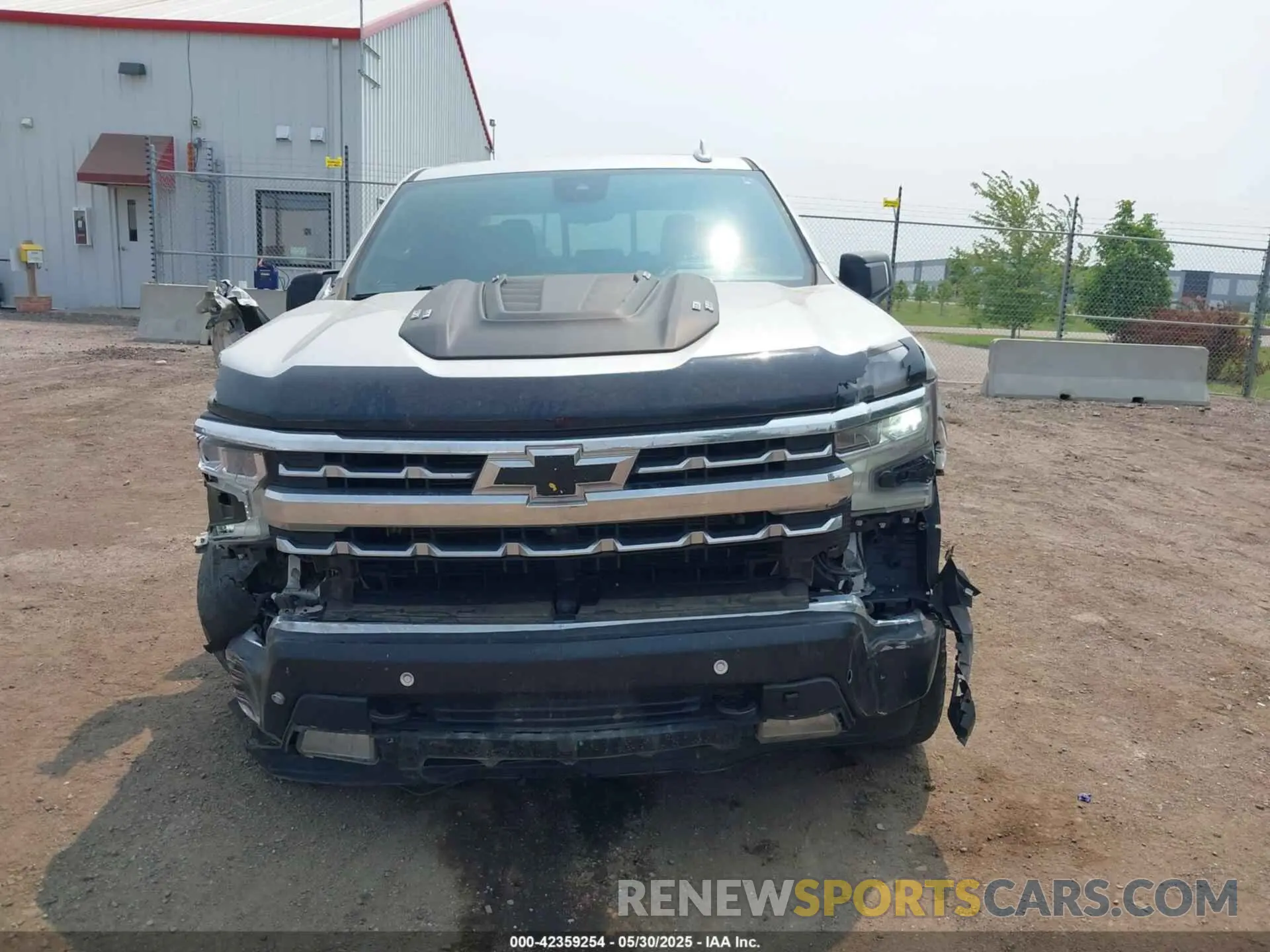 13 Photograph of a damaged car 1GCUDGED4NZ504659 CHEVROLET SILVERADO 1500 2022