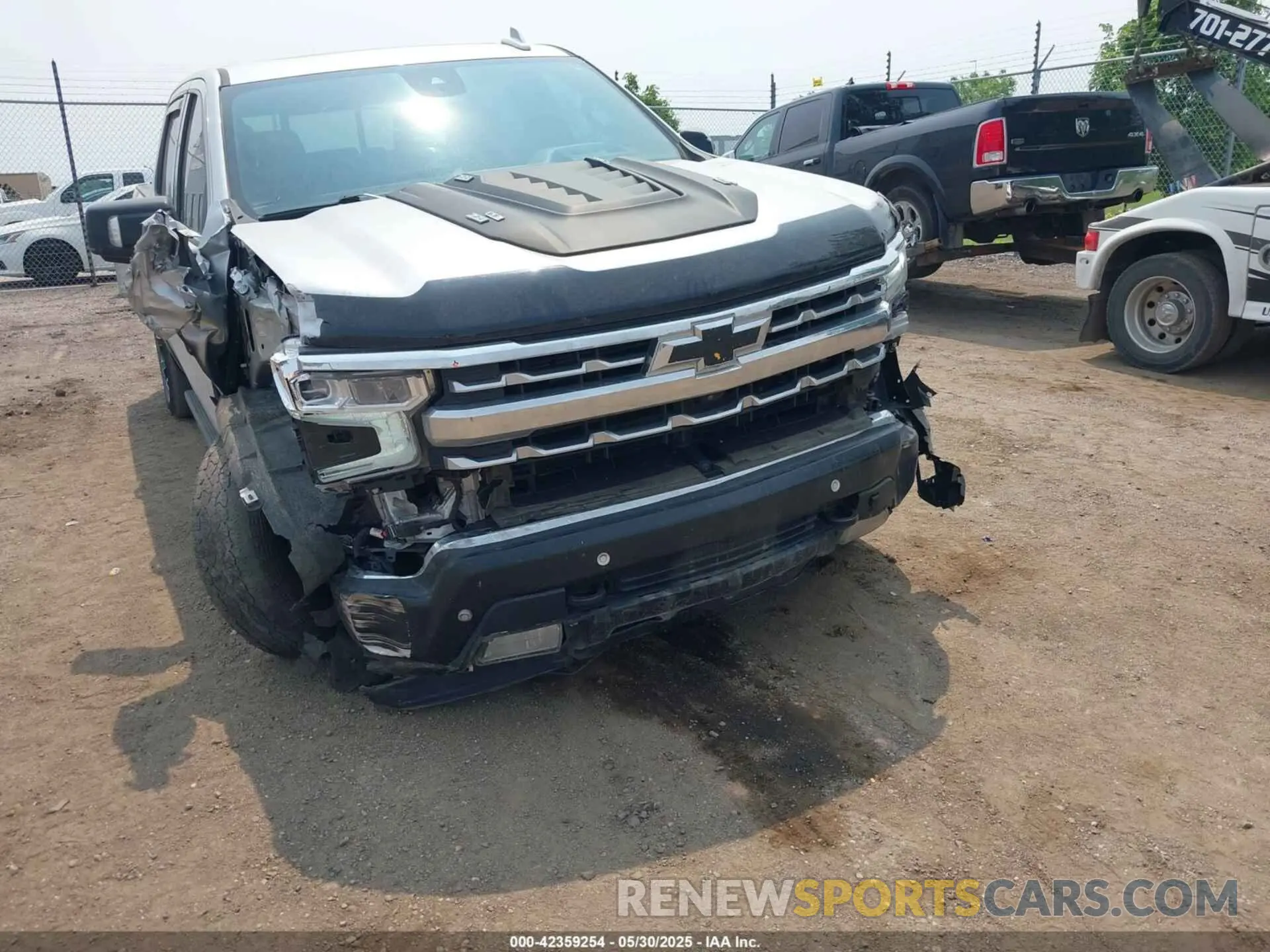 6 Photograph of a damaged car 1GCUDGED4NZ504659 CHEVROLET SILVERADO 1500 2022