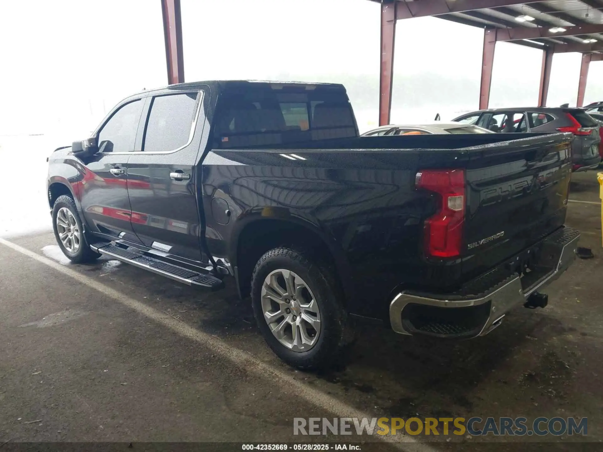 3 Photograph of a damaged car 1GCUDGED9NZ539780 CHEVROLET SILVERADO 1500 2022