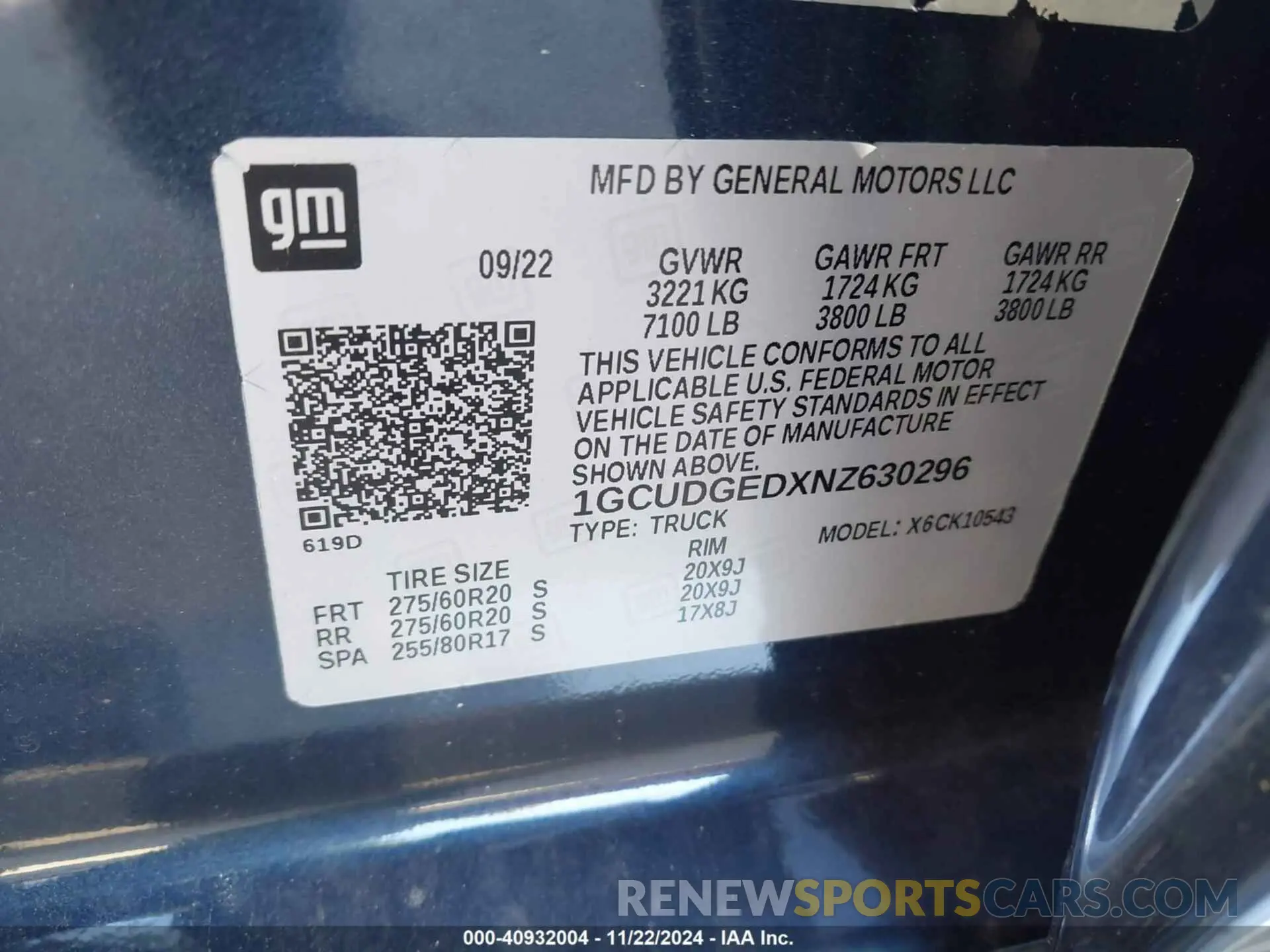 9 Photograph of a damaged car 1GCUDGEDXNZ630296 CHEVROLET SILVERADO 1500 2022