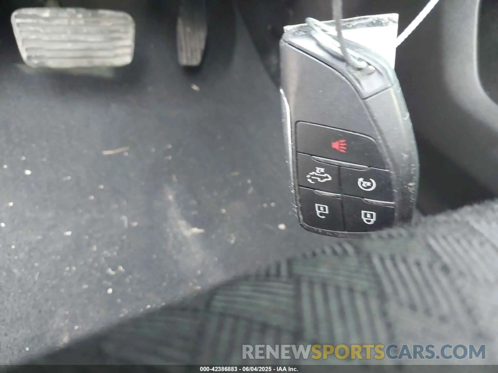 11 Photograph of a damaged car 2GCPACED5N1506069 CHEVROLET SILVERADO 1500 2022