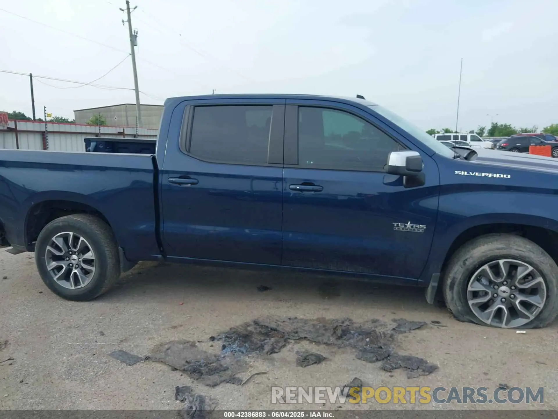 13 Photograph of a damaged car 2GCPACED5N1506069 CHEVROLET SILVERADO 1500 2022