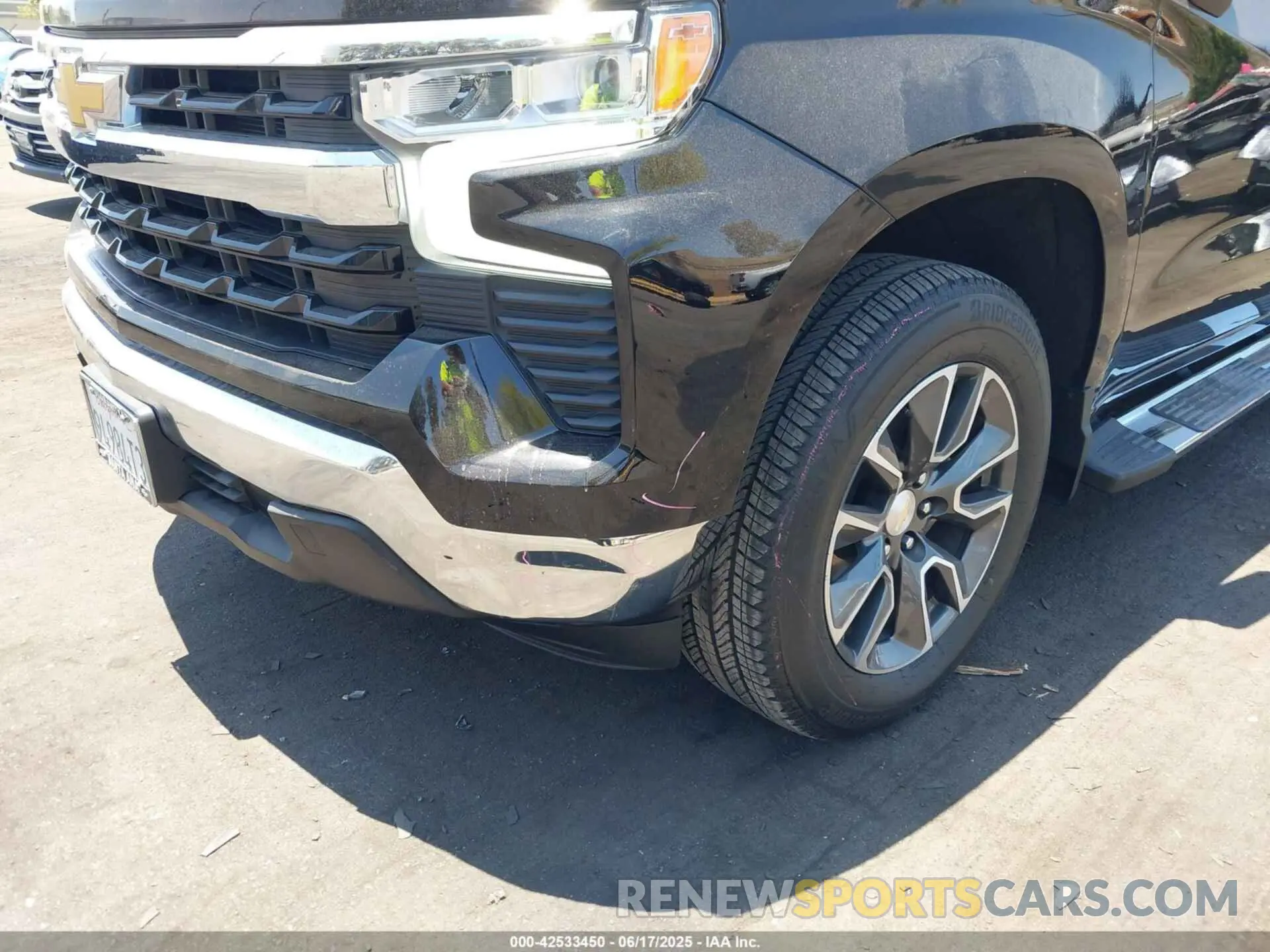 18 Photograph of a damaged car 2GCPACEDXN1510800 CHEVROLET SILVERADO 1500 2022