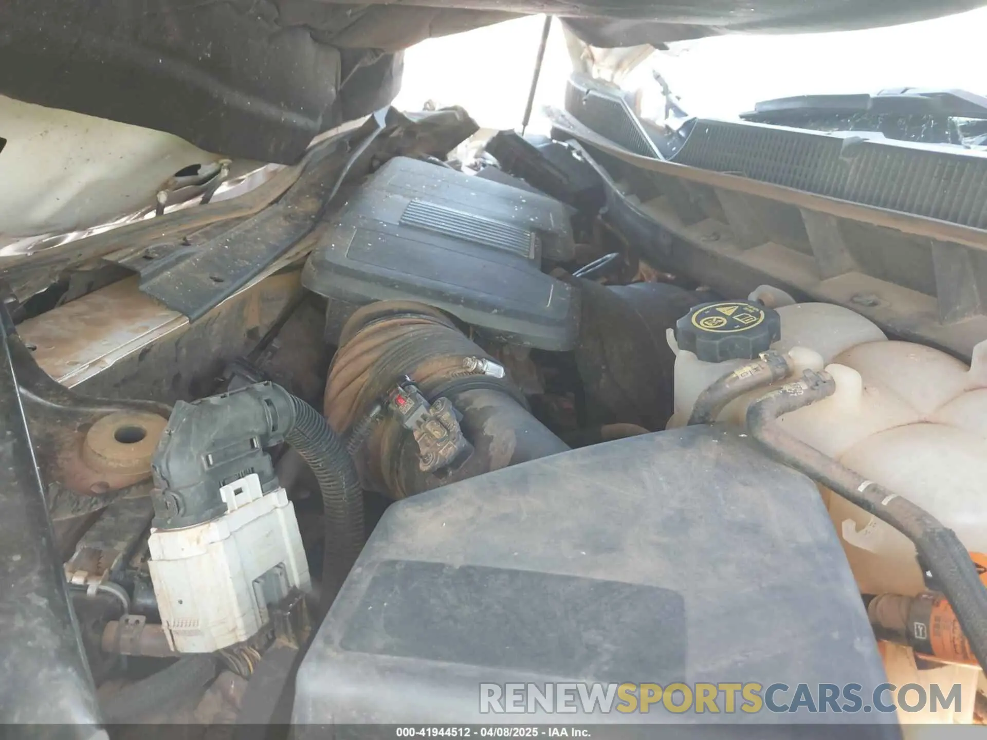 10 Photograph of a damaged car 2GCUDEED2N1519237 CHEVROLET SILVERADO 1500 2022
