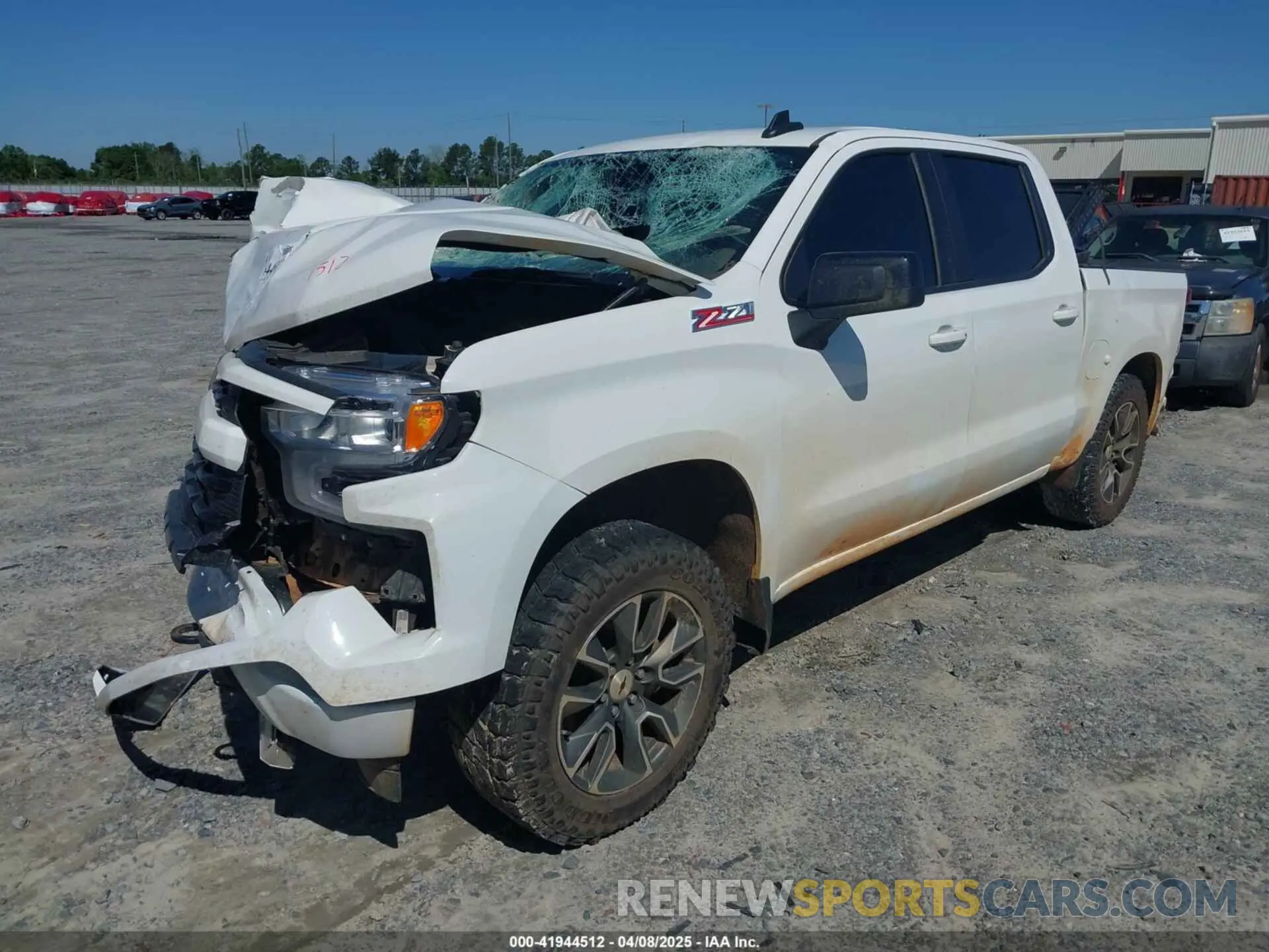 2 Photograph of a damaged car 2GCUDEED2N1519237 CHEVROLET SILVERADO 1500 2022