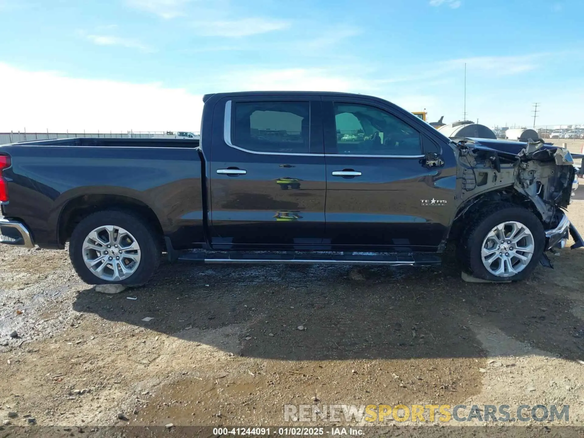 14 Photograph of a damaged car 2GCUDGED0N1506336 CHEVROLET SILVERADO 1500 2022