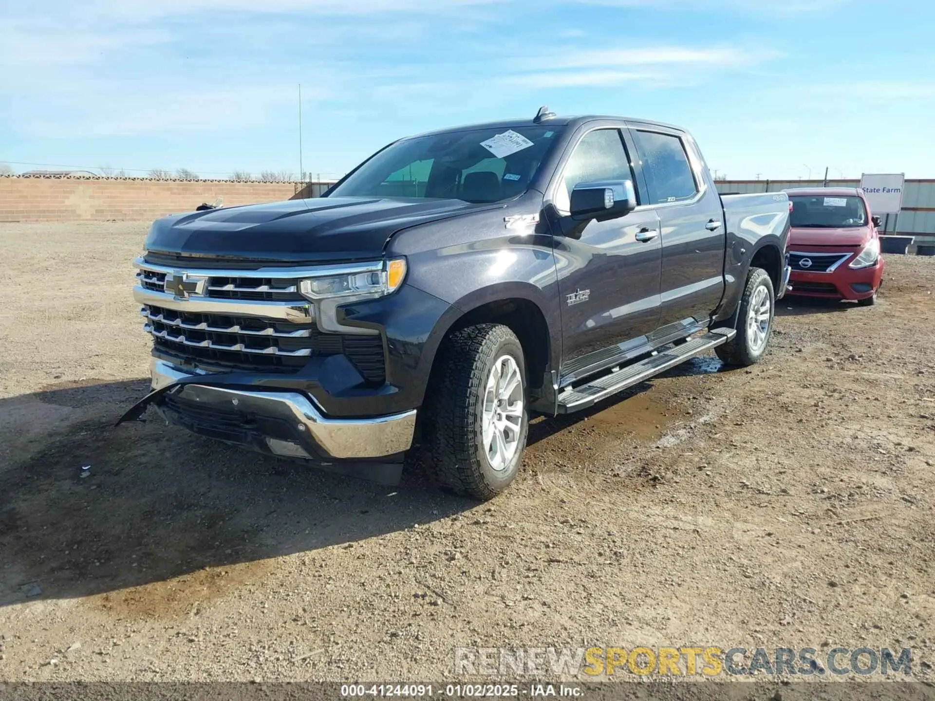 2 Photograph of a damaged car 2GCUDGED0N1506336 CHEVROLET SILVERADO 1500 2022