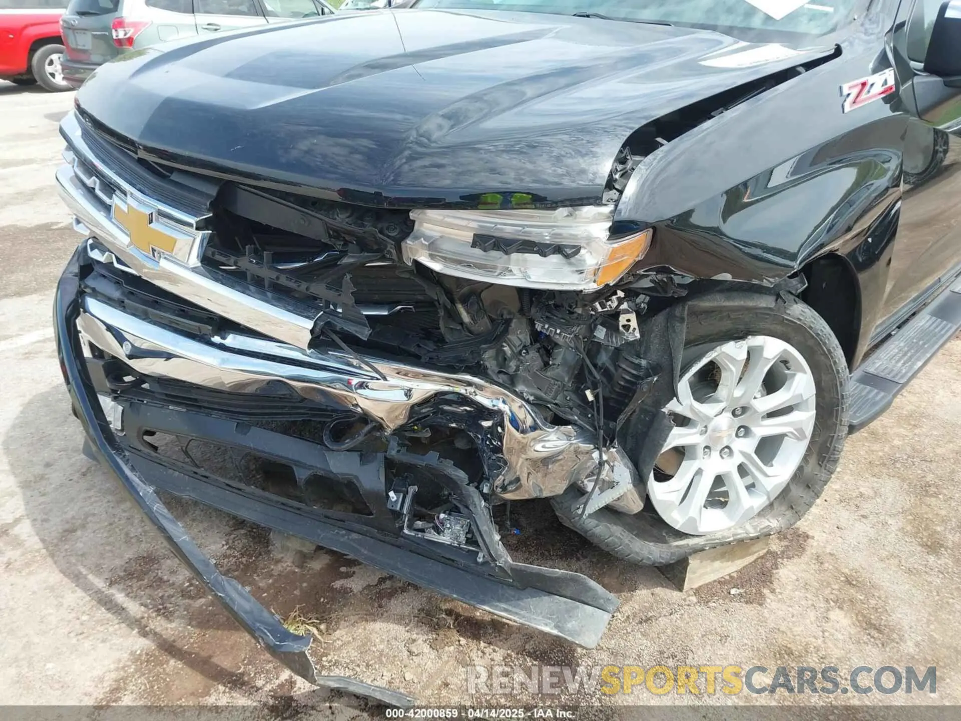 6 Photograph of a damaged car 2GCUDGED1N1518463 CHEVROLET SILVERADO 1500 2022