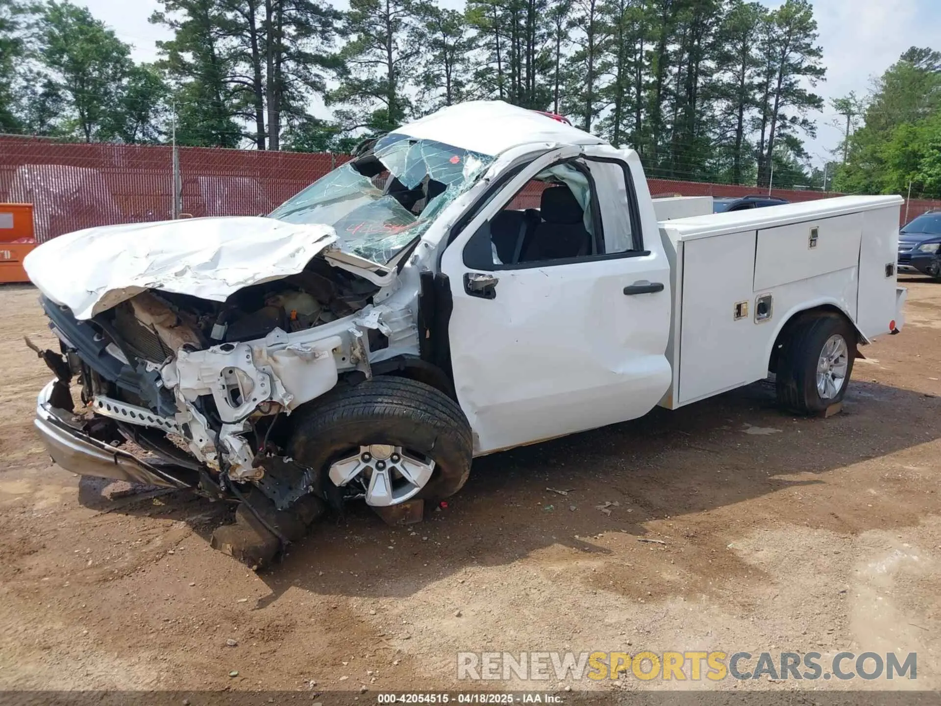 2 Photograph of a damaged car 3GCNAAED6NG633769 CHEVROLET SILVERADO 1500 2022