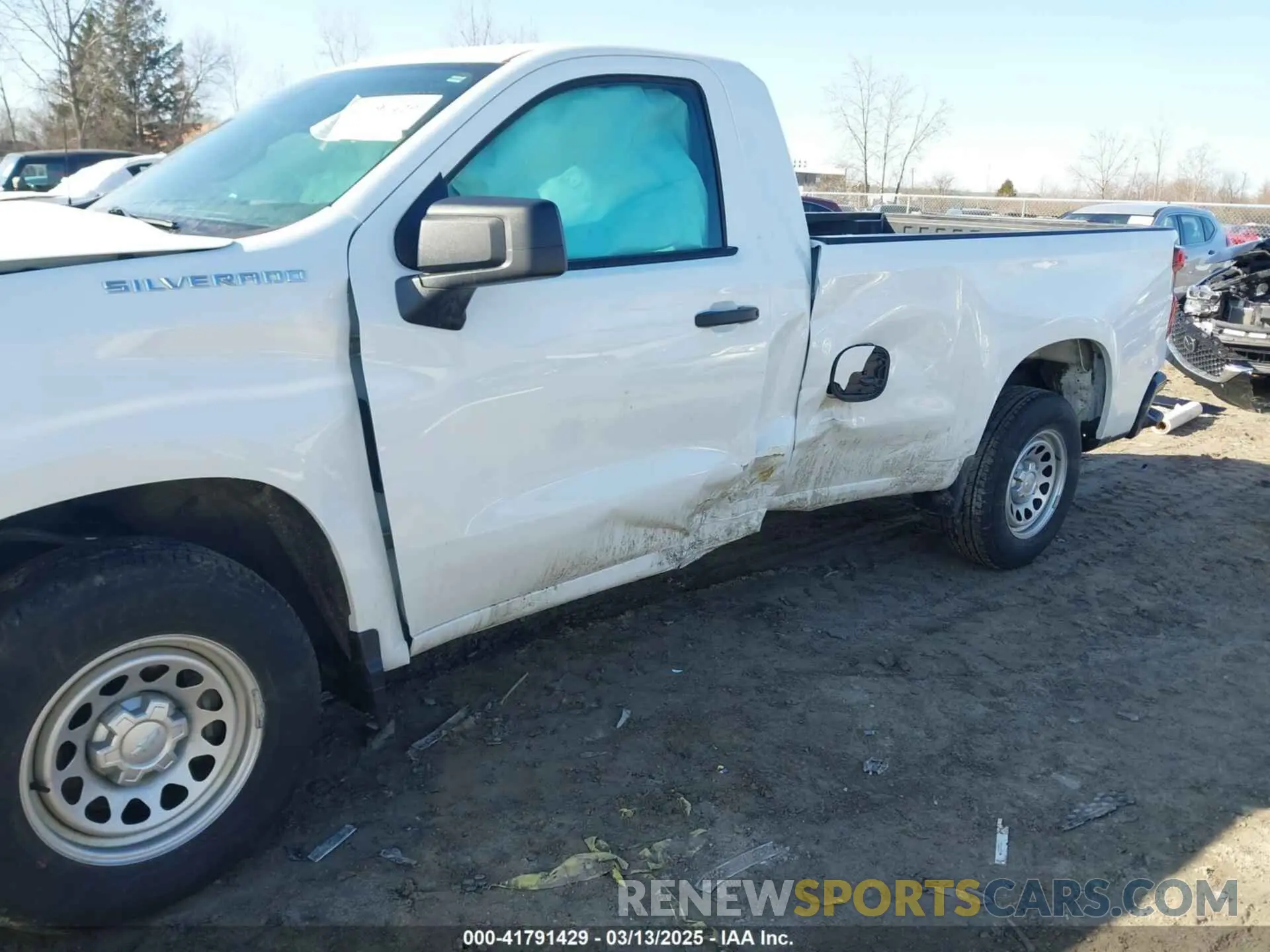 6 Photograph of a damaged car 3GCNAAEK4NG506033 CHEVROLET SILVERADO 1500 2022