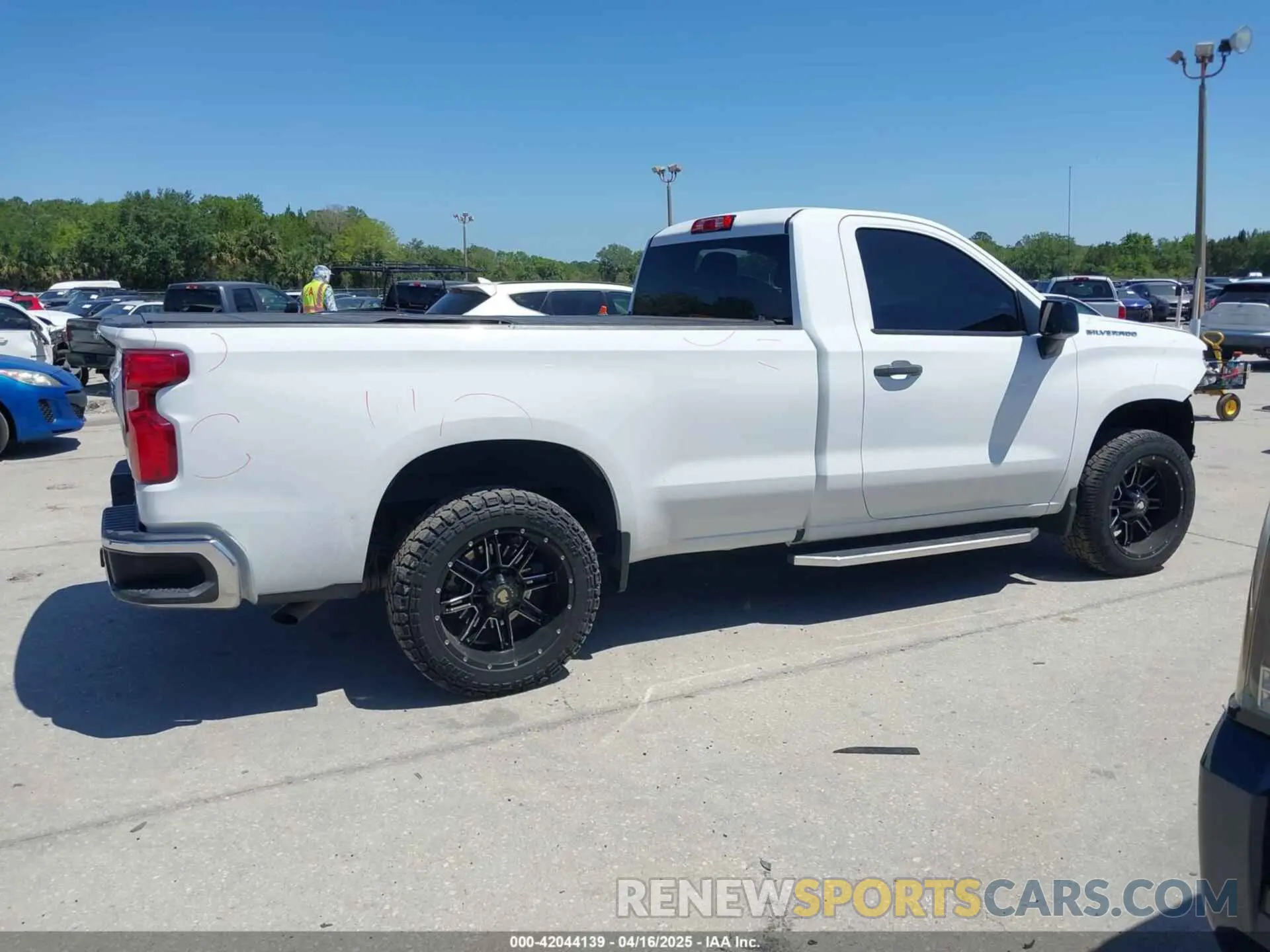 14 Photograph of a damaged car 3GCNAAEK6NG566881 CHEVROLET SILVERADO 1500 2022