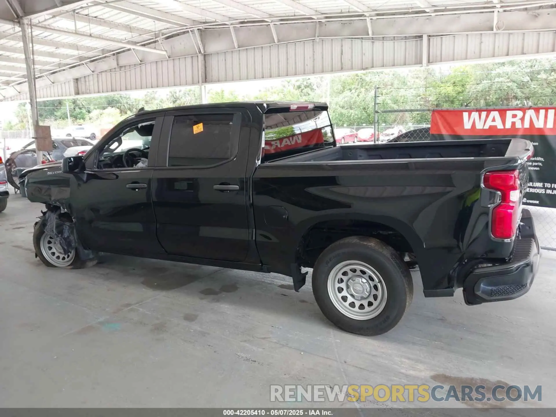 13 Photograph of a damaged car 3GCPAAEK8NG605513 CHEVROLET SILVERADO 1500 2022
