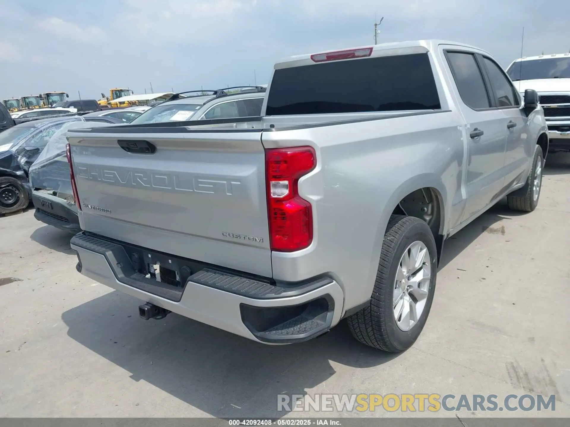 4 Photograph of a damaged car 3GCPABEK4NG591180 CHEVROLET SILVERADO 1500 2022