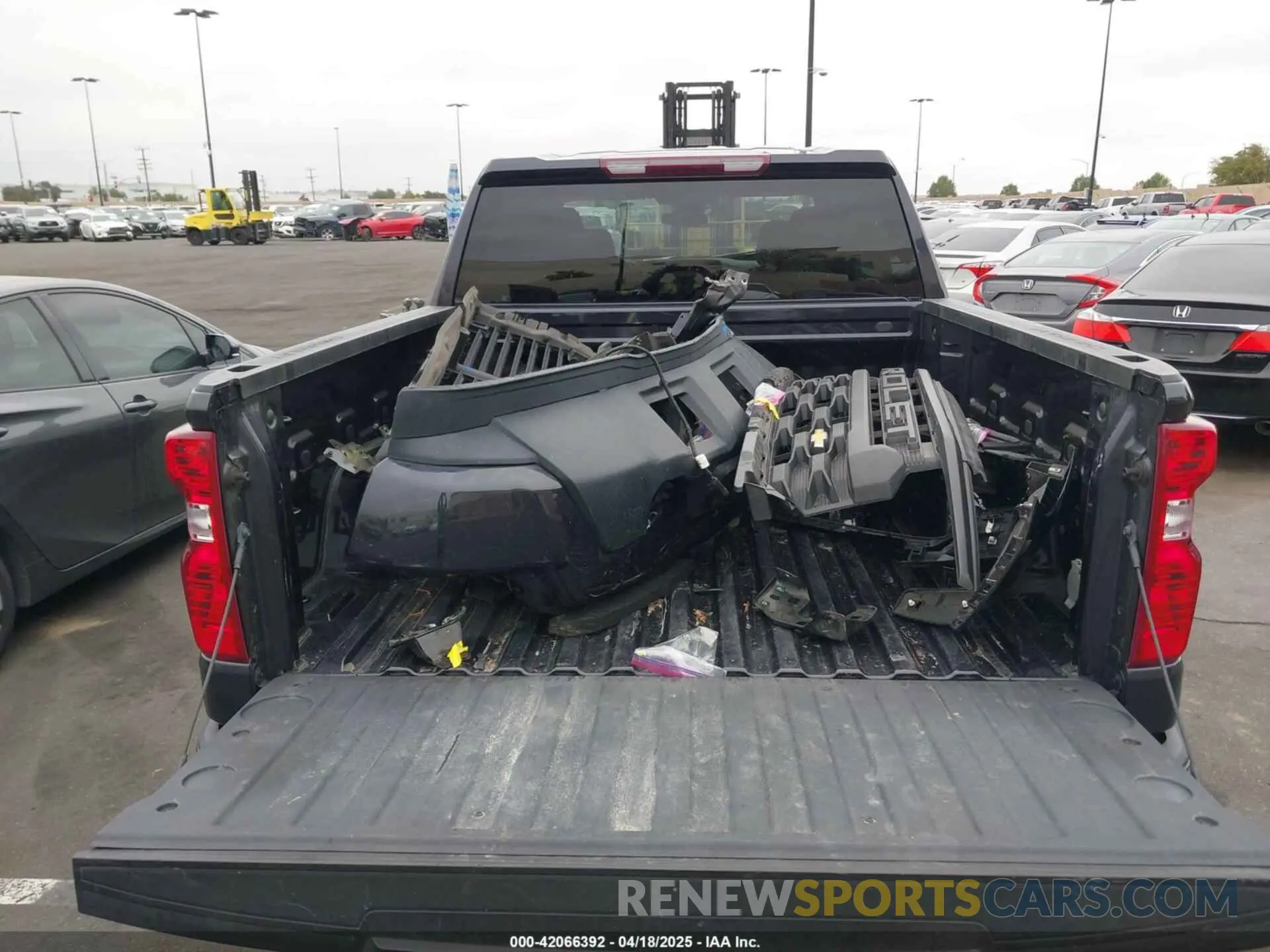 12 Photograph of a damaged car 3GCPABEK6NG640508 CHEVROLET SILVERADO 1500 2022