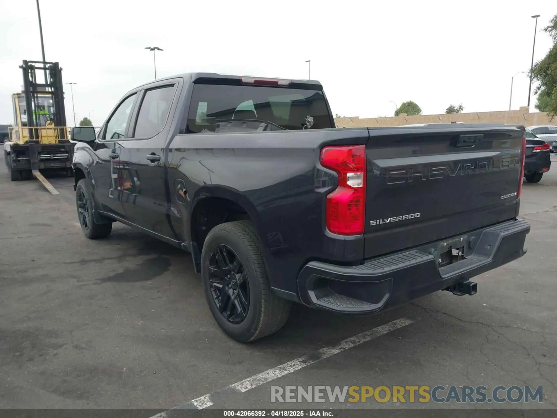 3 Photograph of a damaged car 3GCPABEK6NG640508 CHEVROLET SILVERADO 1500 2022