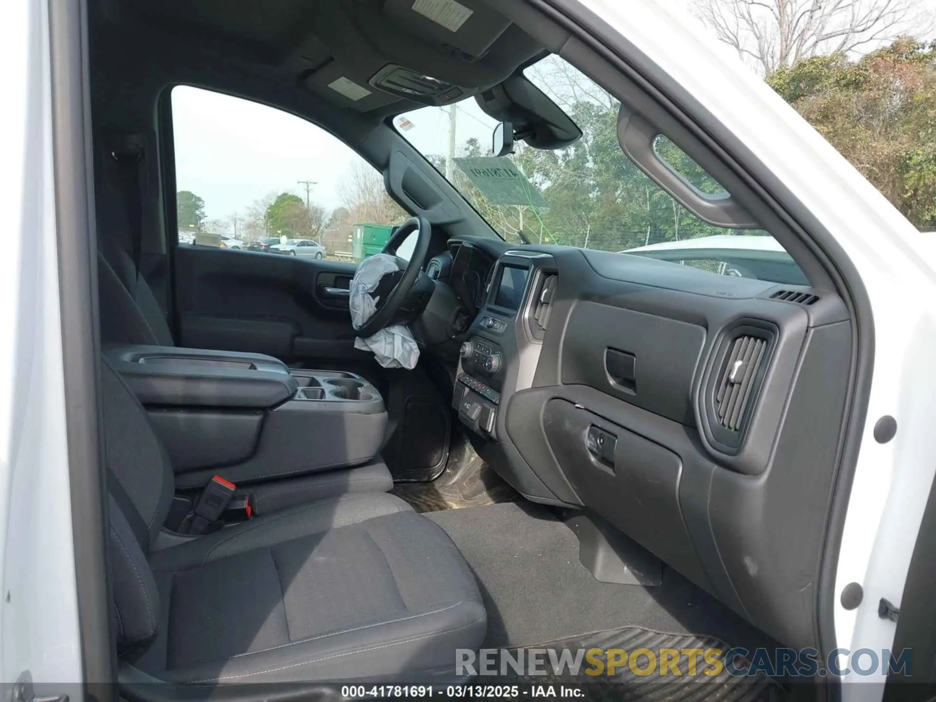 5 Photograph of a damaged car 3GCPABEK8NG528809 CHEVROLET SILVERADO 1500 2022