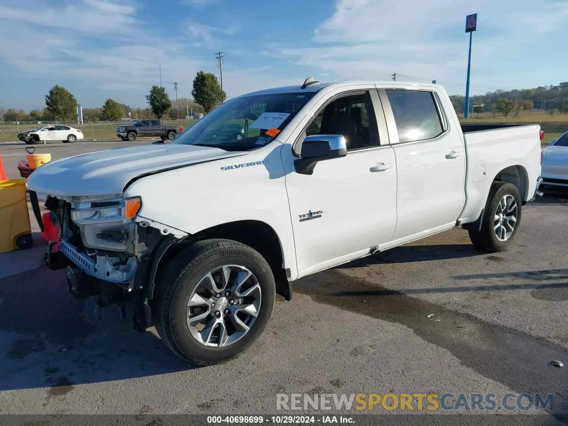 2 Photograph of a damaged car 3GCPACED9NG566847 CHEVROLET SILVERADO 1500 2022