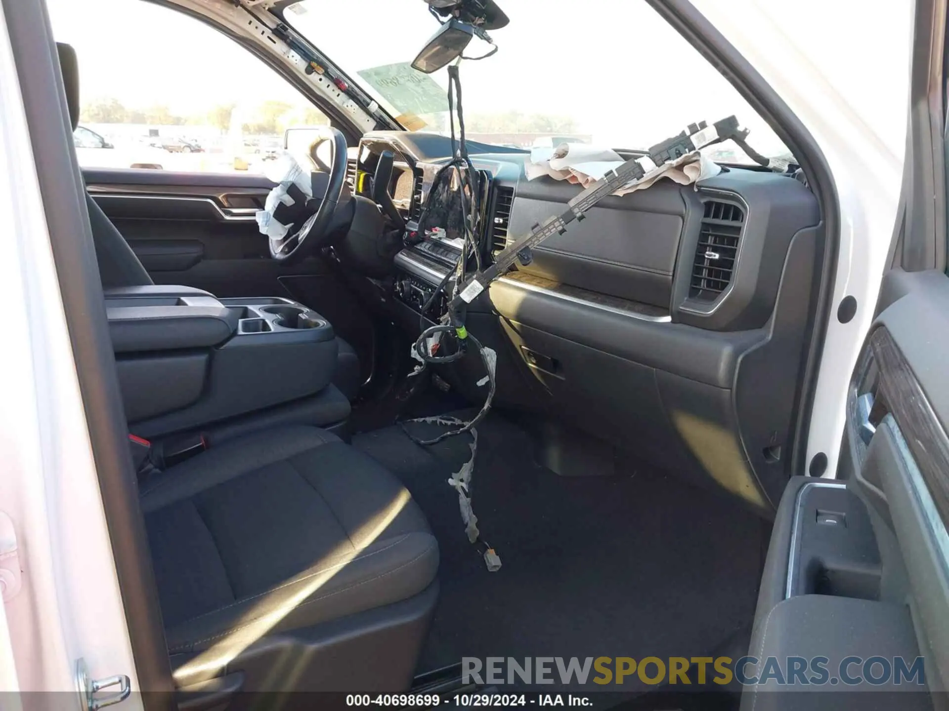5 Photograph of a damaged car 3GCPACED9NG566847 CHEVROLET SILVERADO 1500 2022