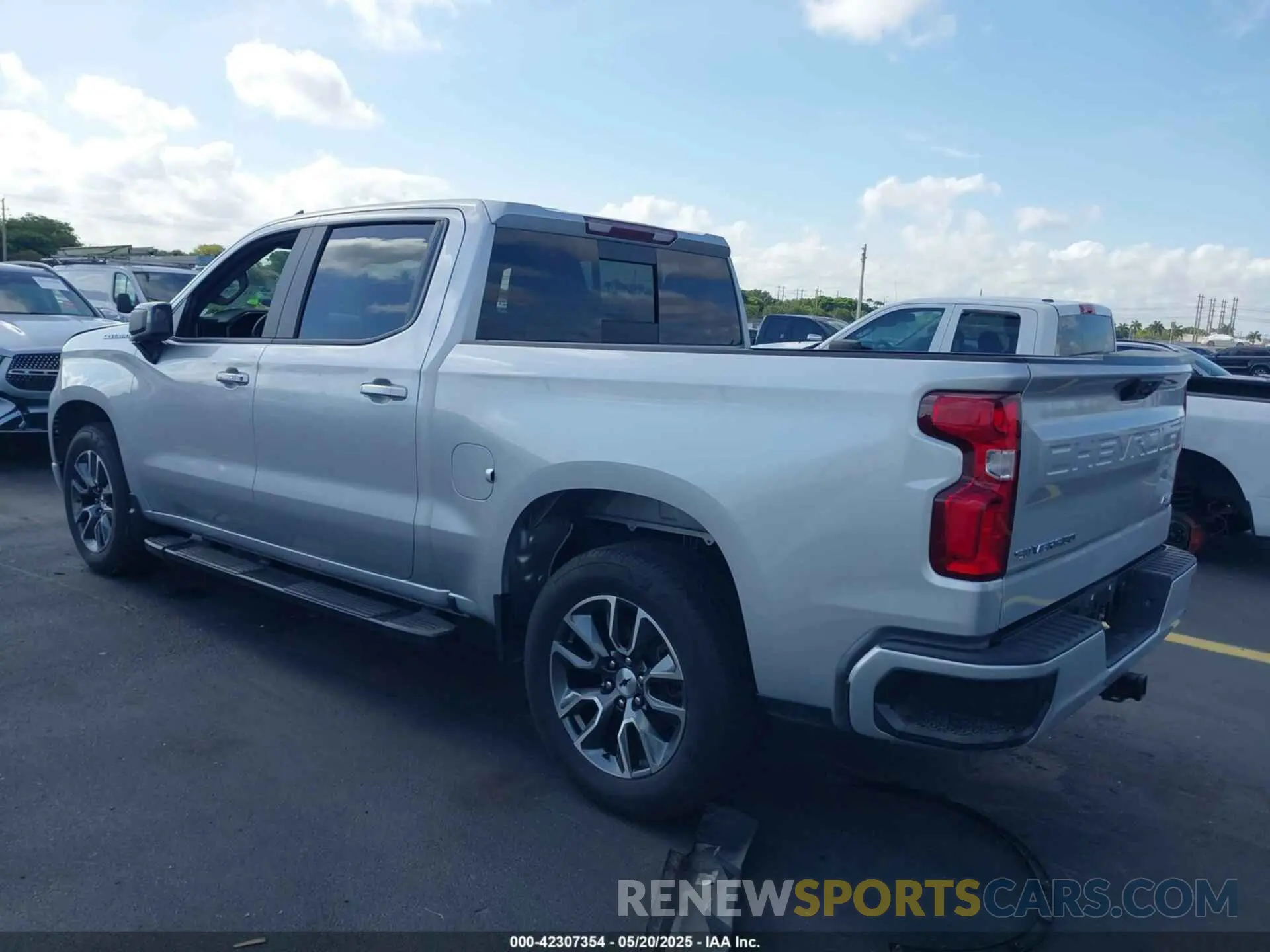 3 Photograph of a damaged car 3GCPADED1NG595135 CHEVROLET SILVERADO 1500 2022