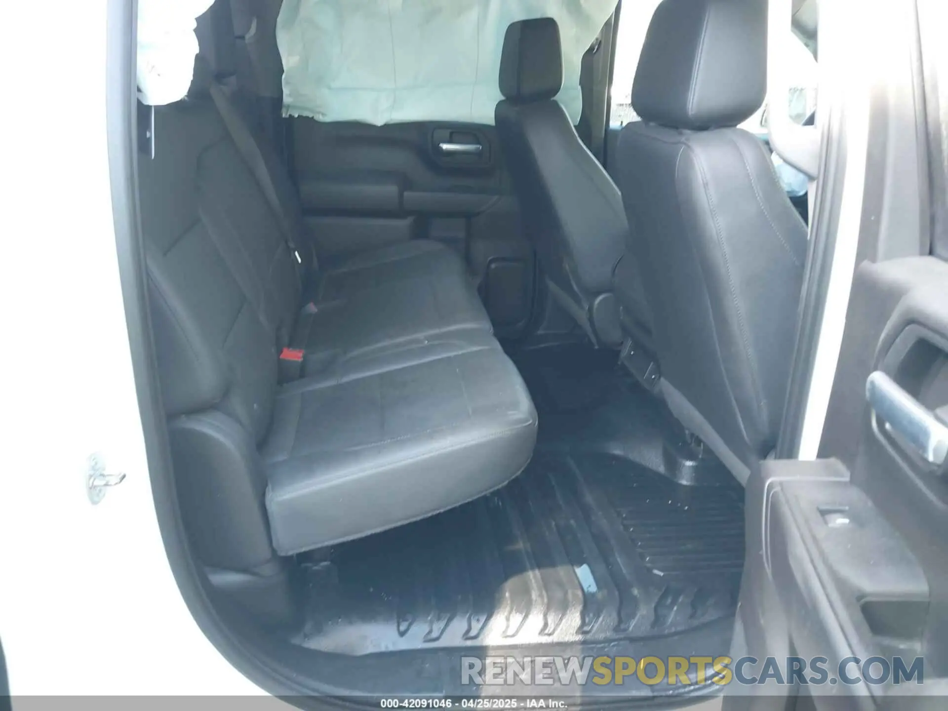 8 Photograph of a damaged car 3GCPDAEK4NG579385 CHEVROLET SILVERADO 1500 2022