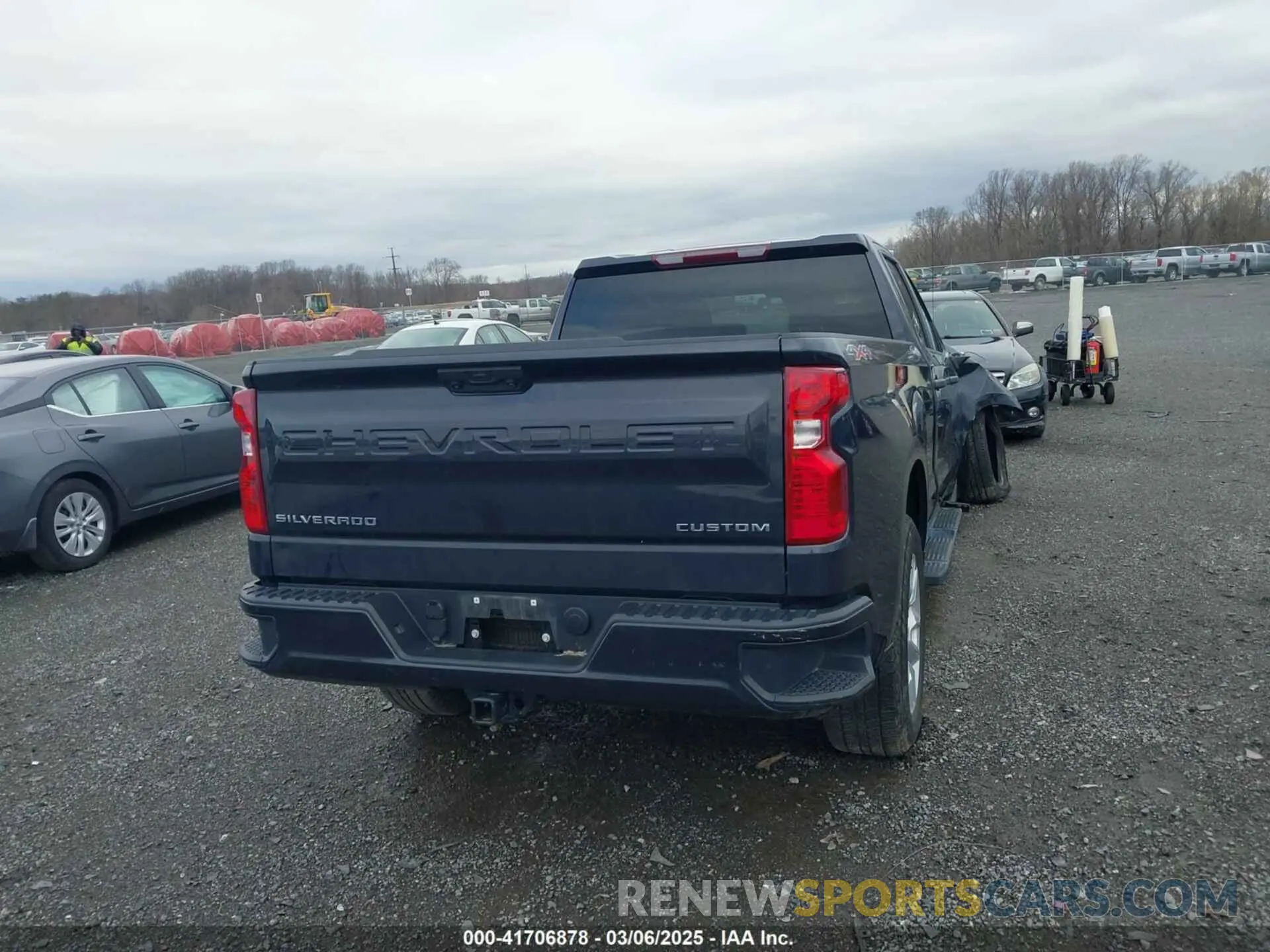 16 Photograph of a damaged car 3GCPDBEK1NG685735 CHEVROLET SILVERADO 1500 2022