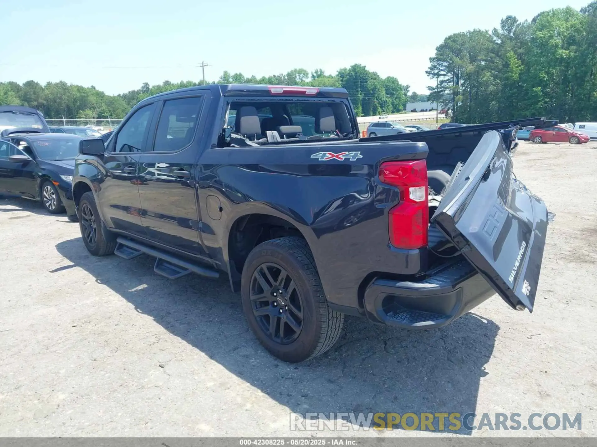 3 Photograph of a damaged car 3GCPDBEK7NG655624 CHEVROLET SILVERADO 1500 2022