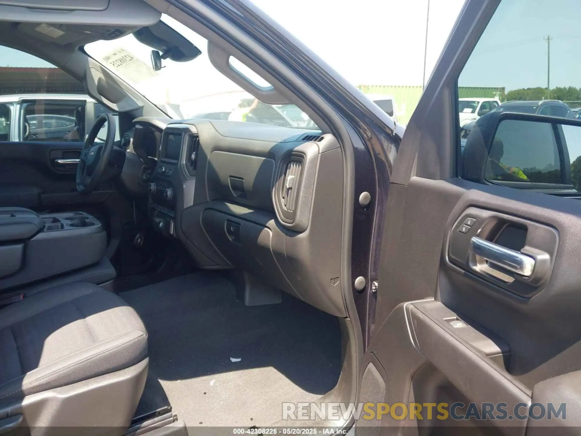 5 Photograph of a damaged car 3GCPDBEK7NG655624 CHEVROLET SILVERADO 1500 2022