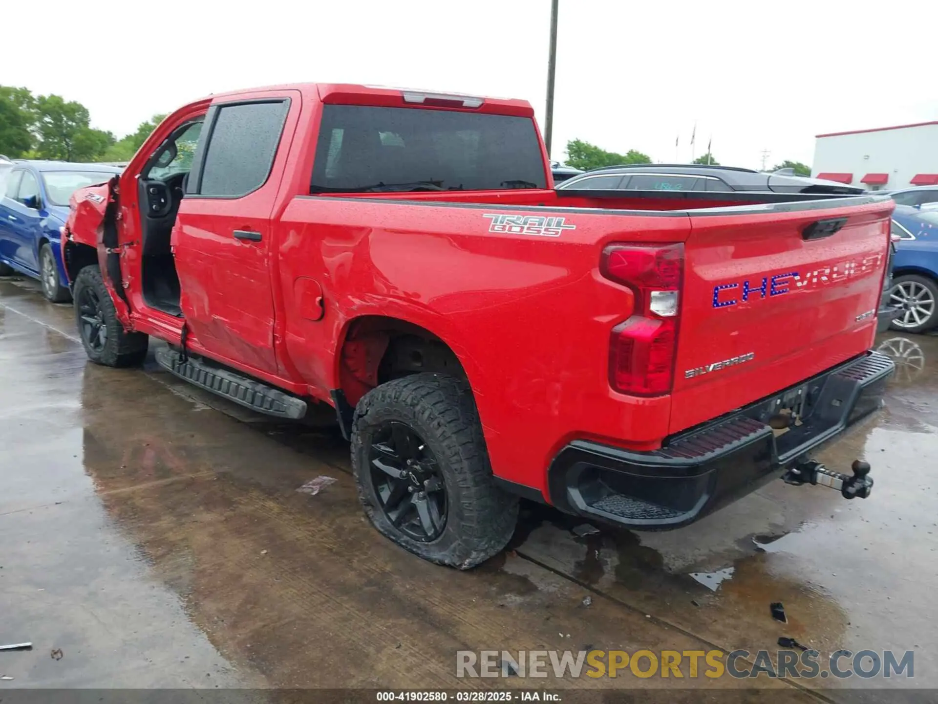 3 Photograph of a damaged car 3GCPDCEK4NG678302 CHEVROLET SILVERADO 1500 2022