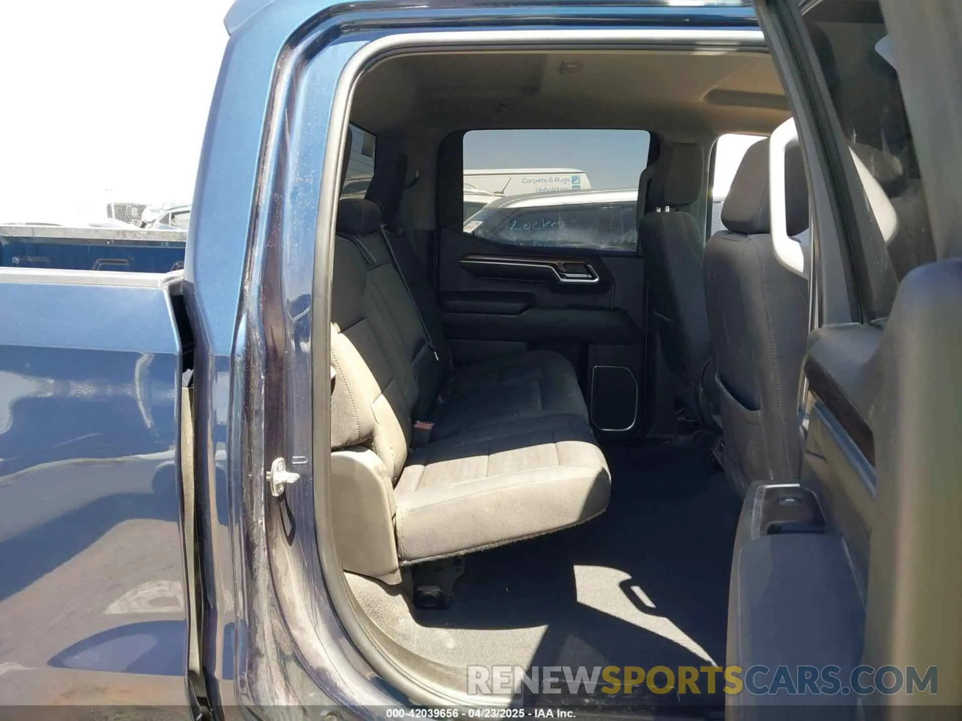 8 Photograph of a damaged car 3GCPDDEK5NG647274 CHEVROLET SILVERADO 1500 2022