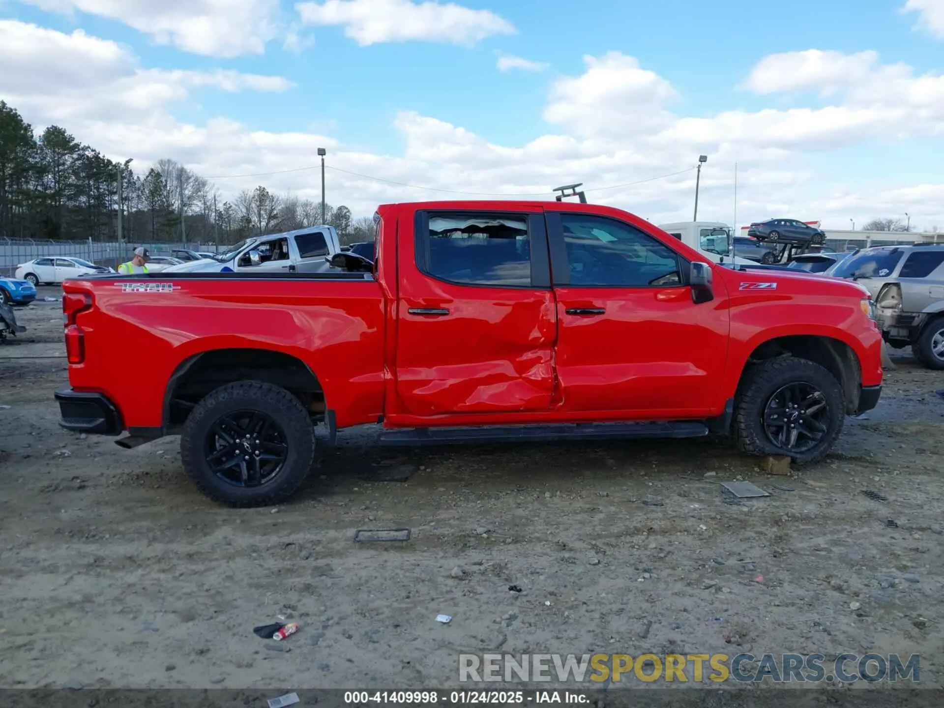 13 Photograph of a damaged car 3GCPDFEK9NG648651 CHEVROLET SILVERADO 1500 2022