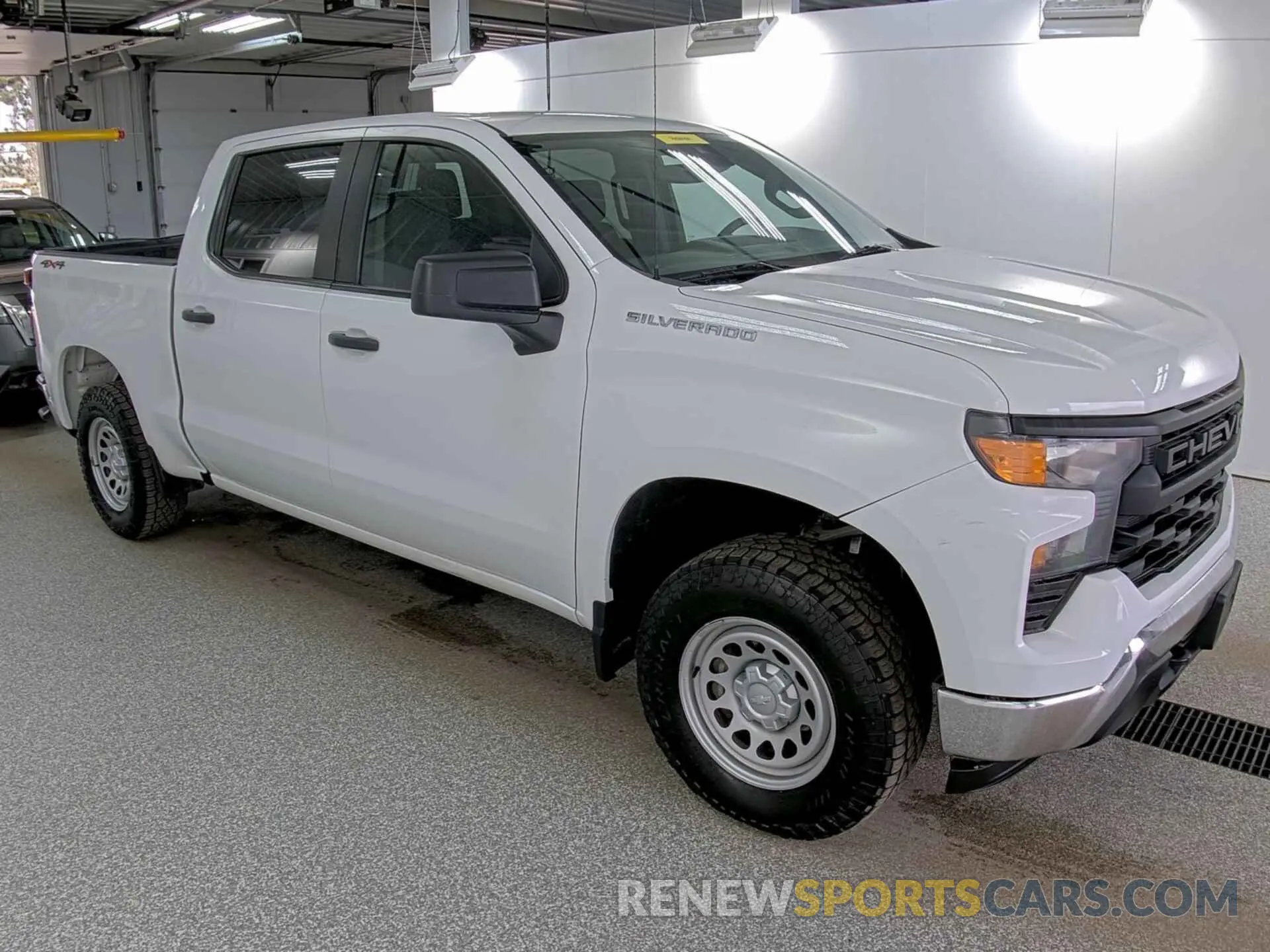 31 Photograph of a damaged car 3GCUDAED8NG564490 CHEVROLET SILVERADO 1500 2022